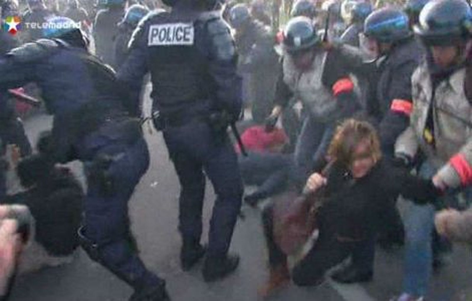 Más de 350 detenidos en París durante las protestas contra las bodas gais