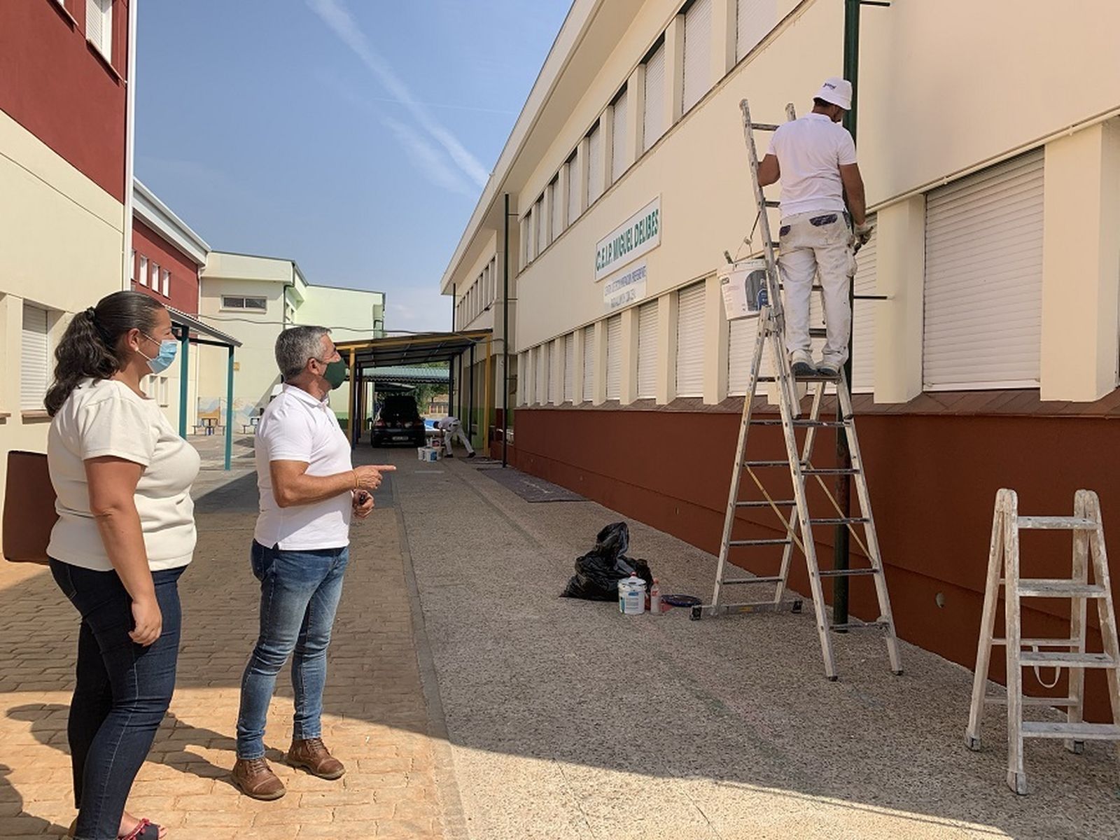 Trabajos de mejora en el colegio público Miguel Delibes de Campo Real