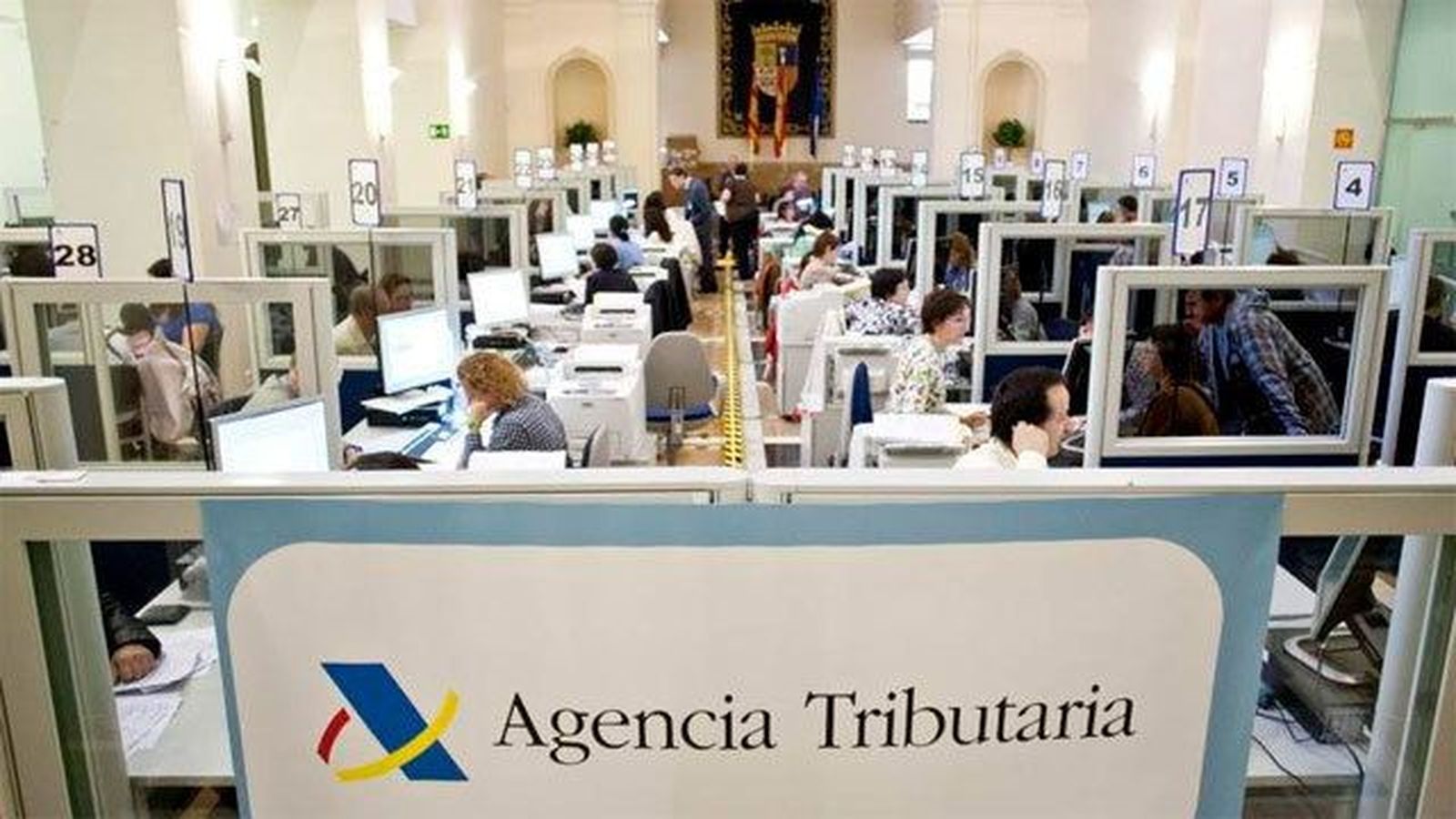 Mario Conde y Lorenzo Sanz en la lista de morosos de Hacienda, en la que entra Kiko Matamoros