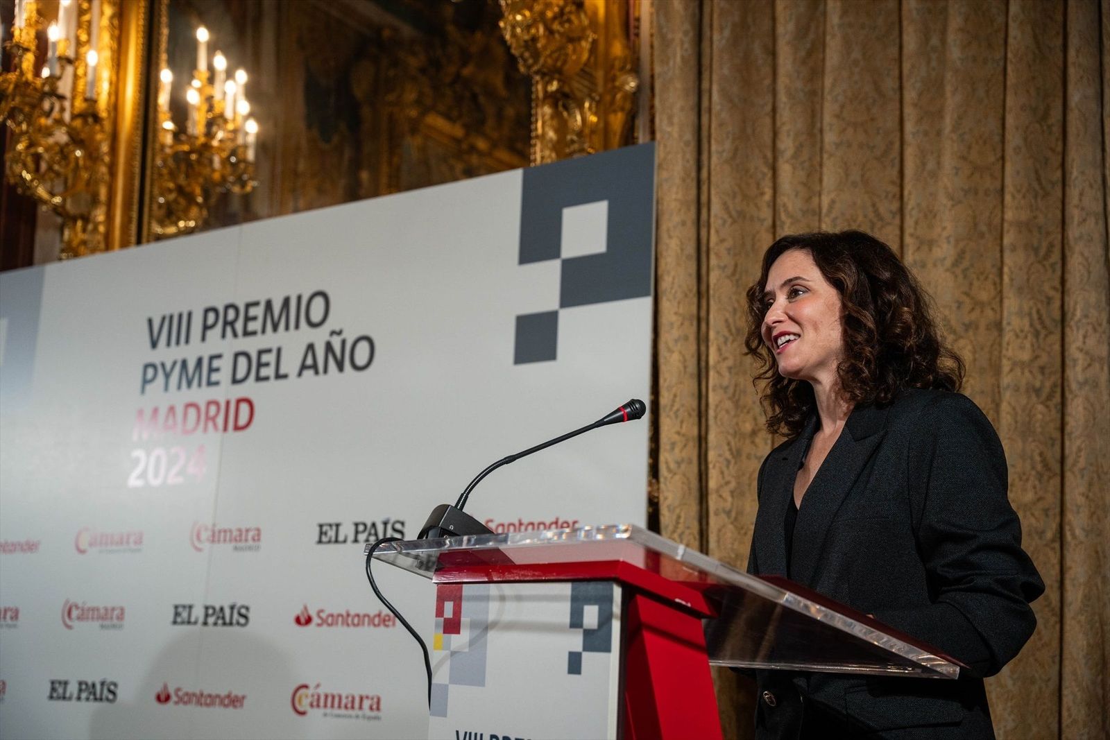 Ayuso tacha el plan de apoyo a las pymes de Sánchez de paternalista