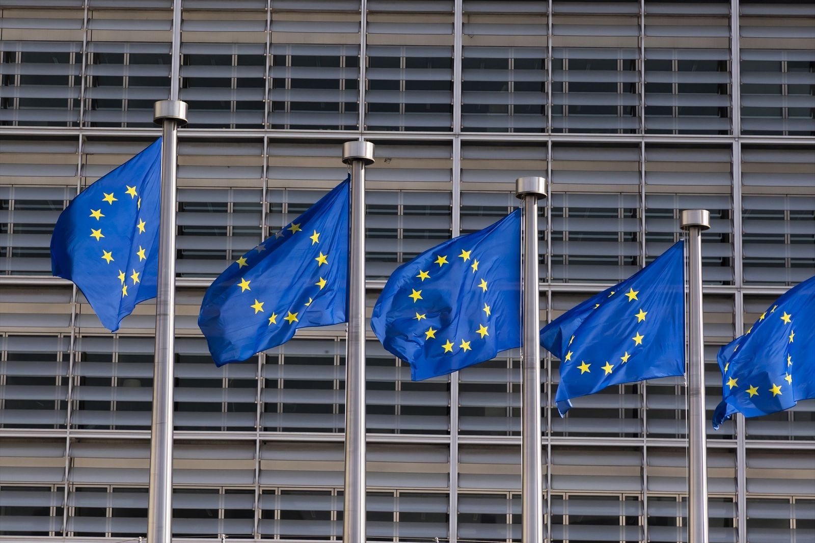 La Unión Europea aprueba el nuevo acuerdo sobre el mecanismo de reparto de migrantes