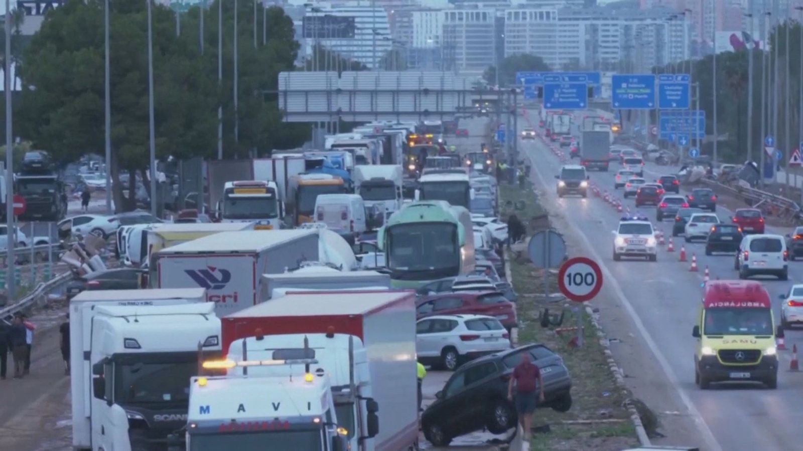 Las plataformas logísticas piden al Ministerio de Transportes carriles de entrada a Valencia para mercancías