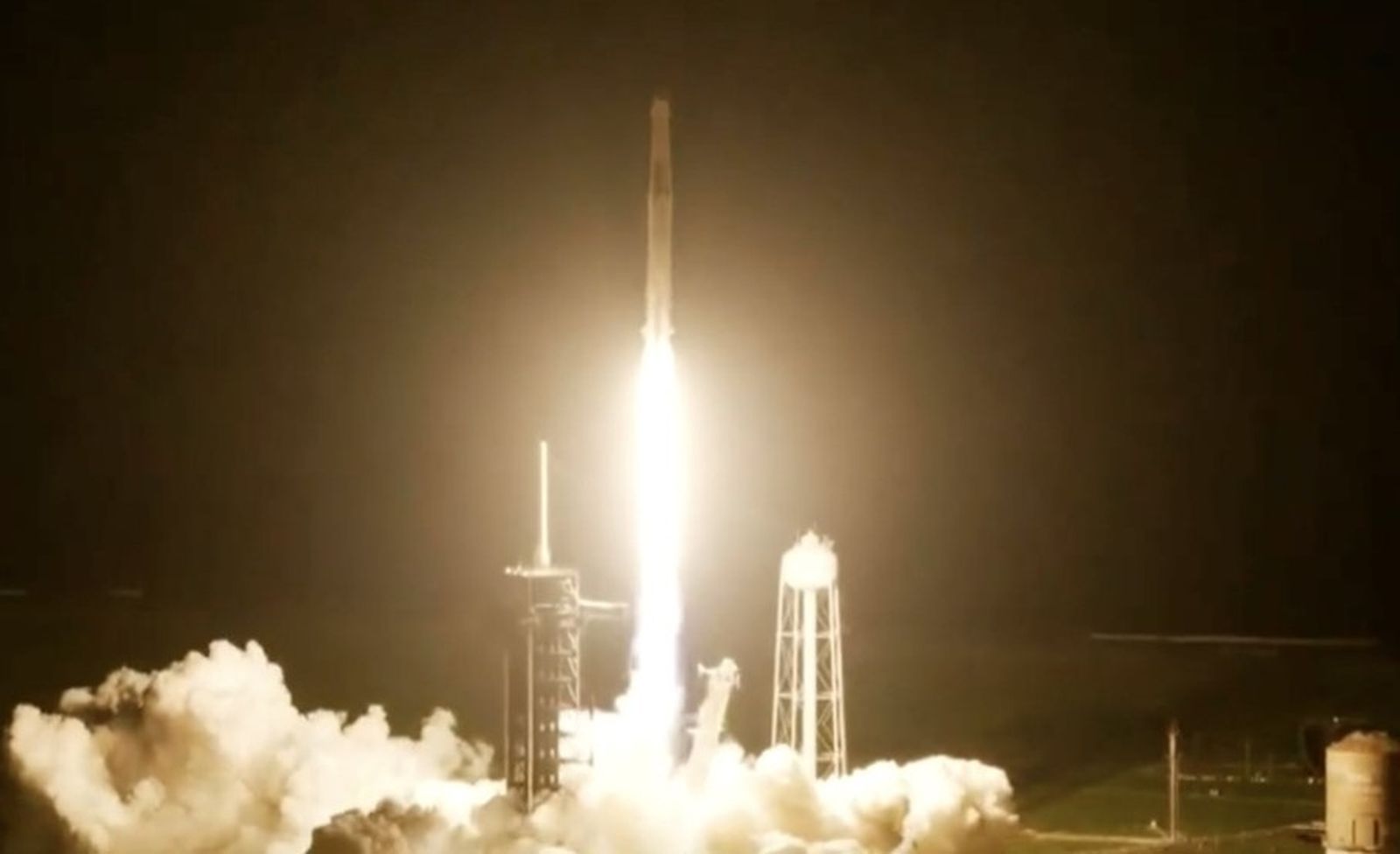 Space X lanza la misión Polaris