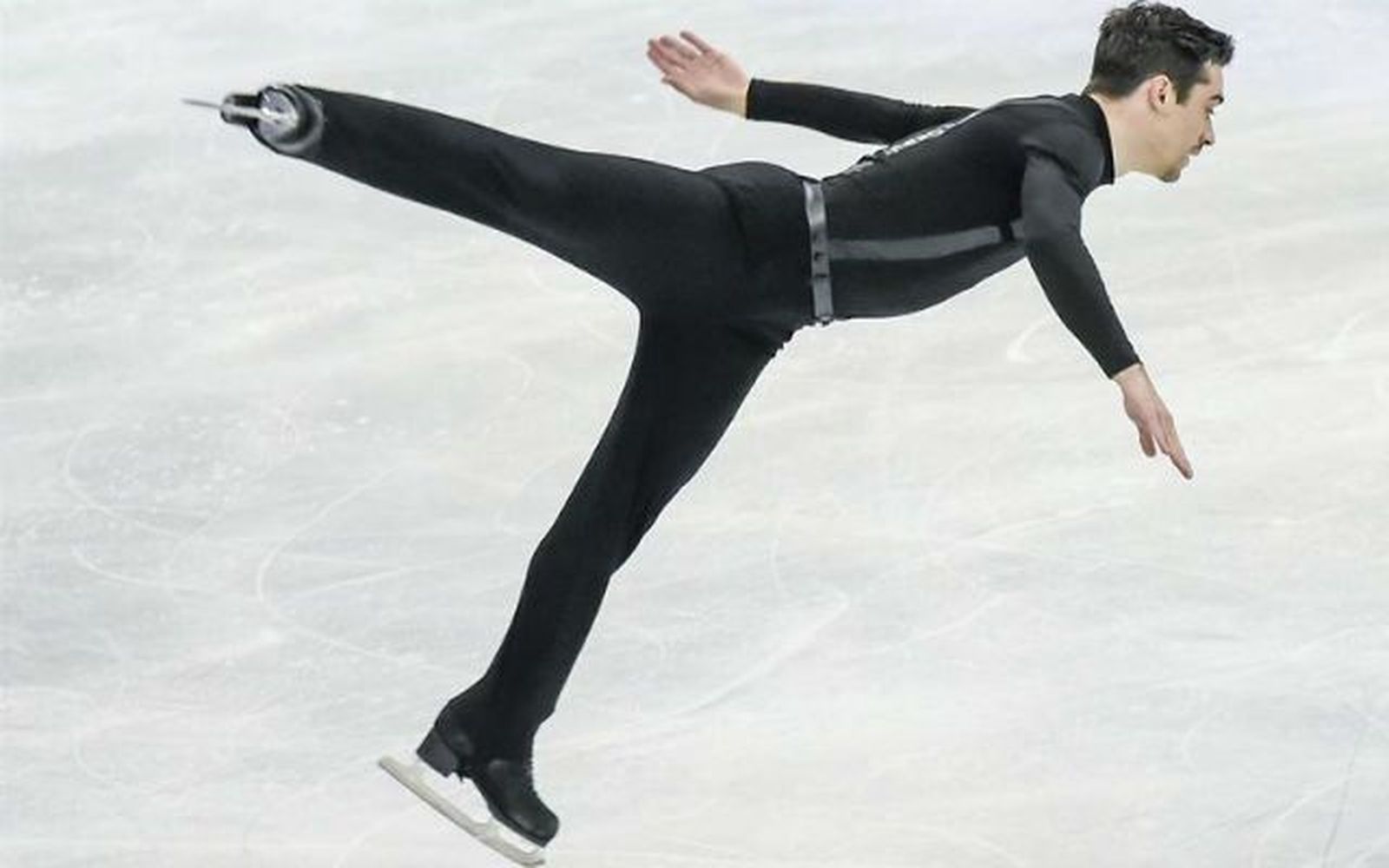 Javier Fernández vuela hacia su tercer Mundial