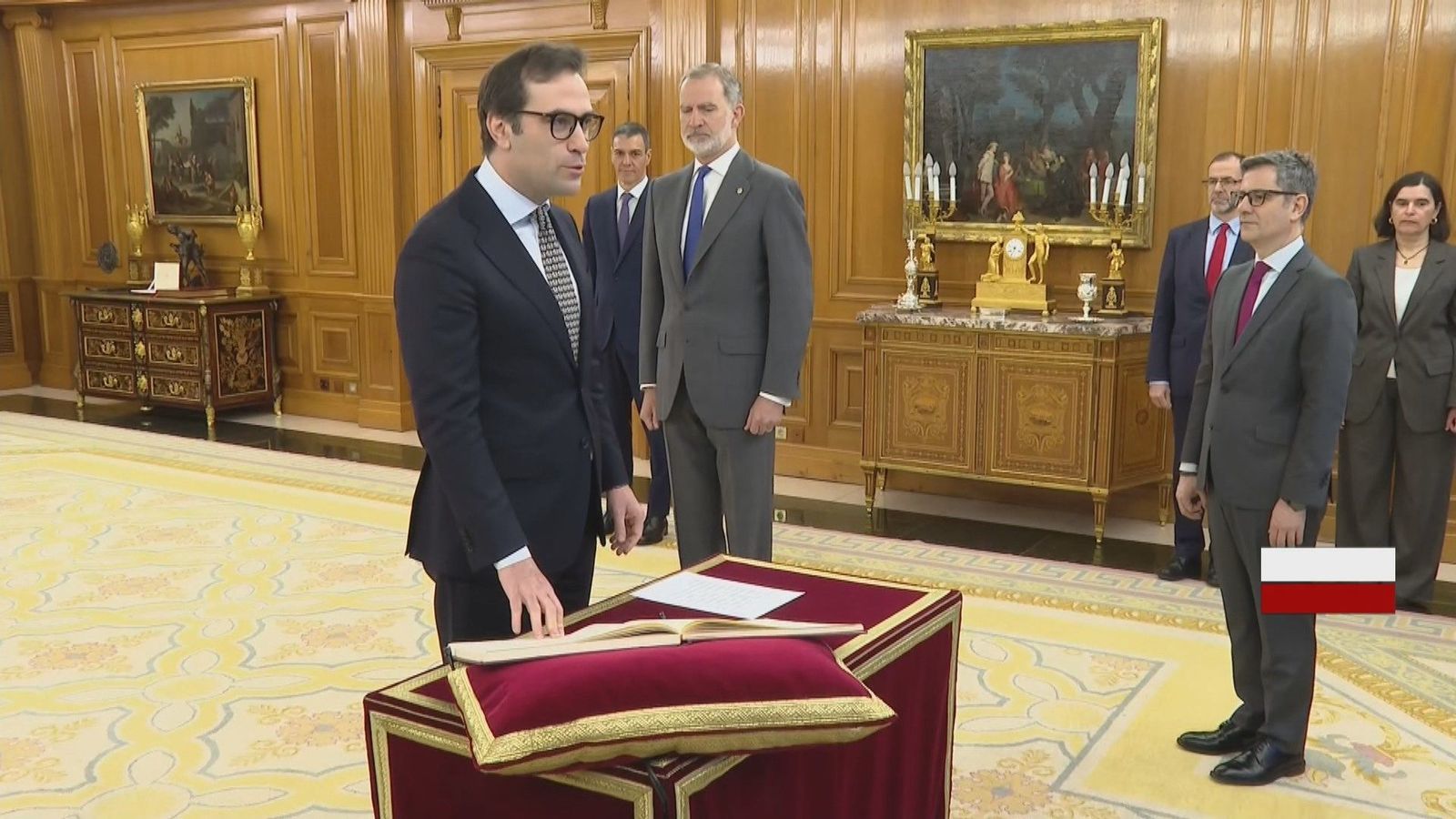 Cuerpo y Arcadi España juran sus cargos de vicepresidente primero y ministro de Hacienda ante Felipe VI