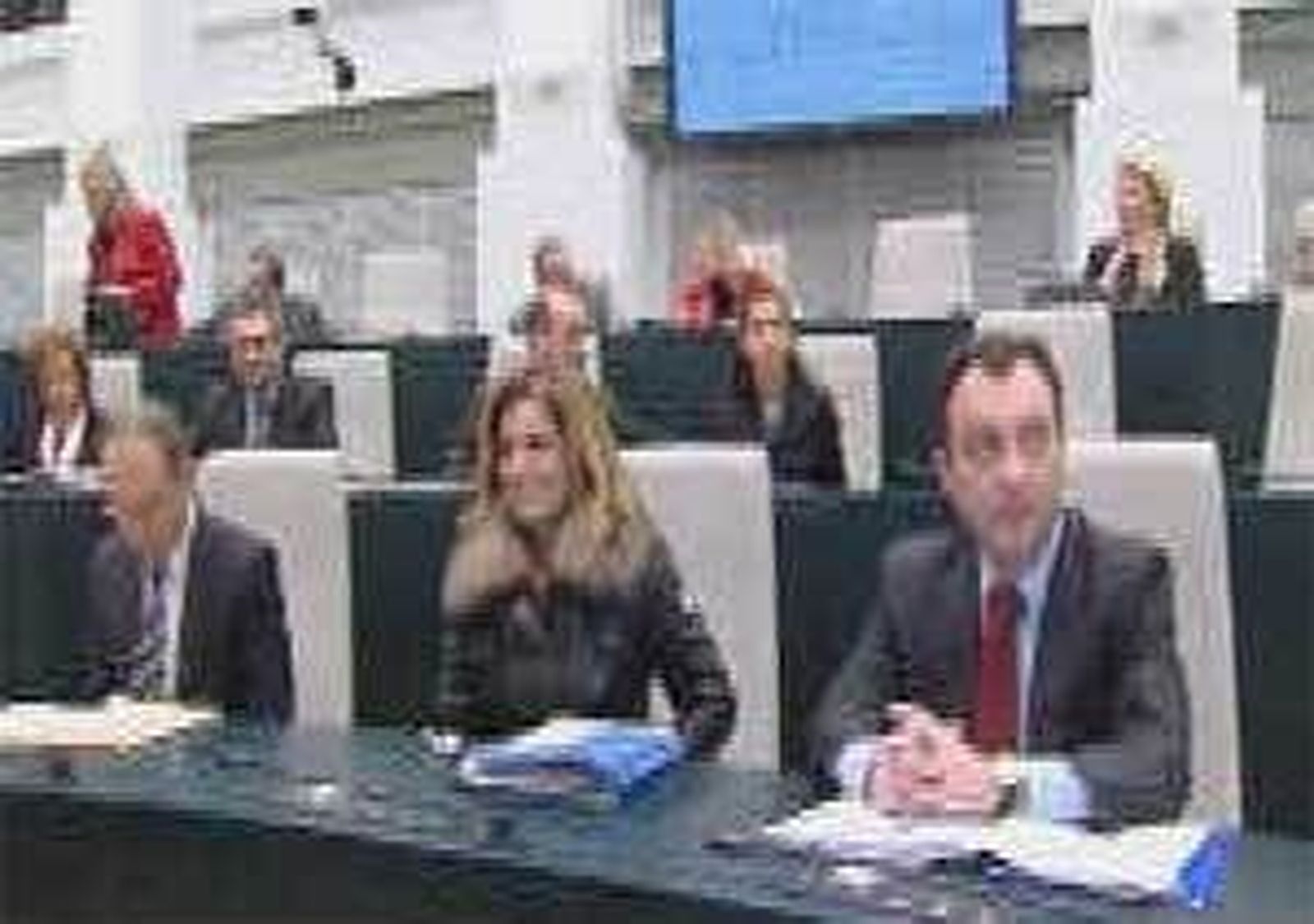 PLENOAYTO_20111222V0.wmv