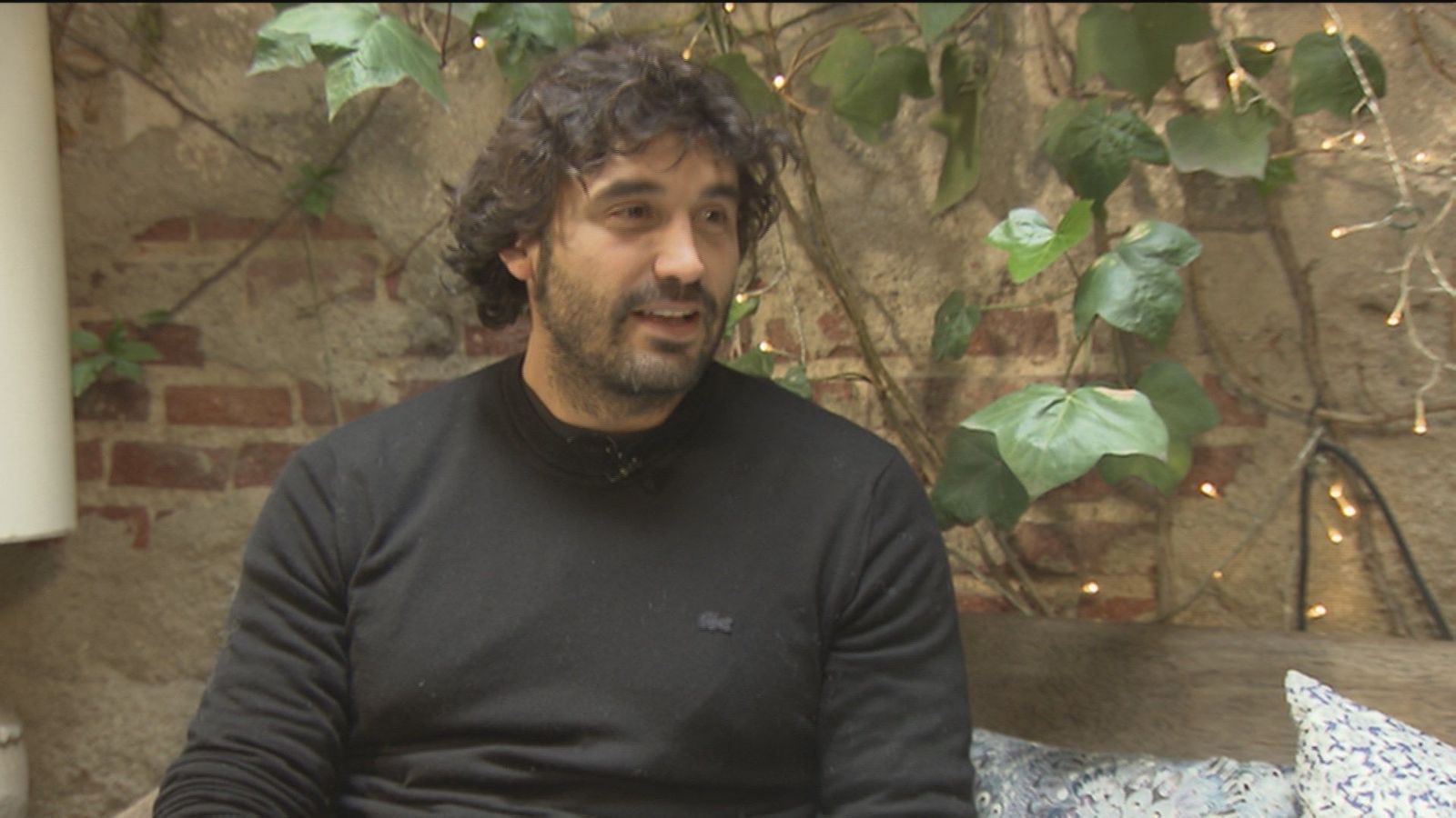 Álex García: "Me doy cuenta de que formo parte del machismo"