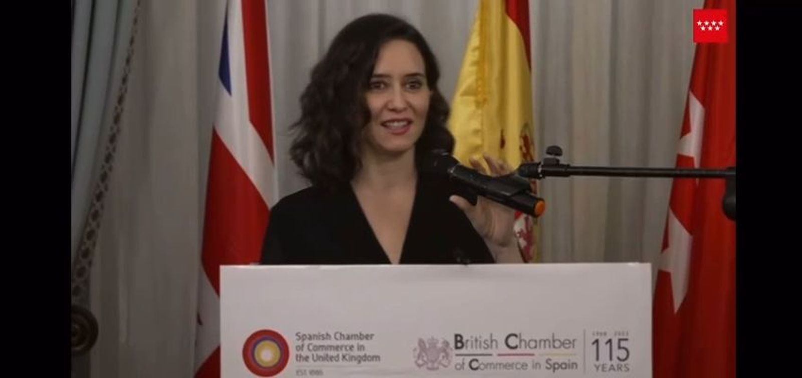 Una parte de la agenda de Ayuso en Londres queda suspendida por motivos de salud