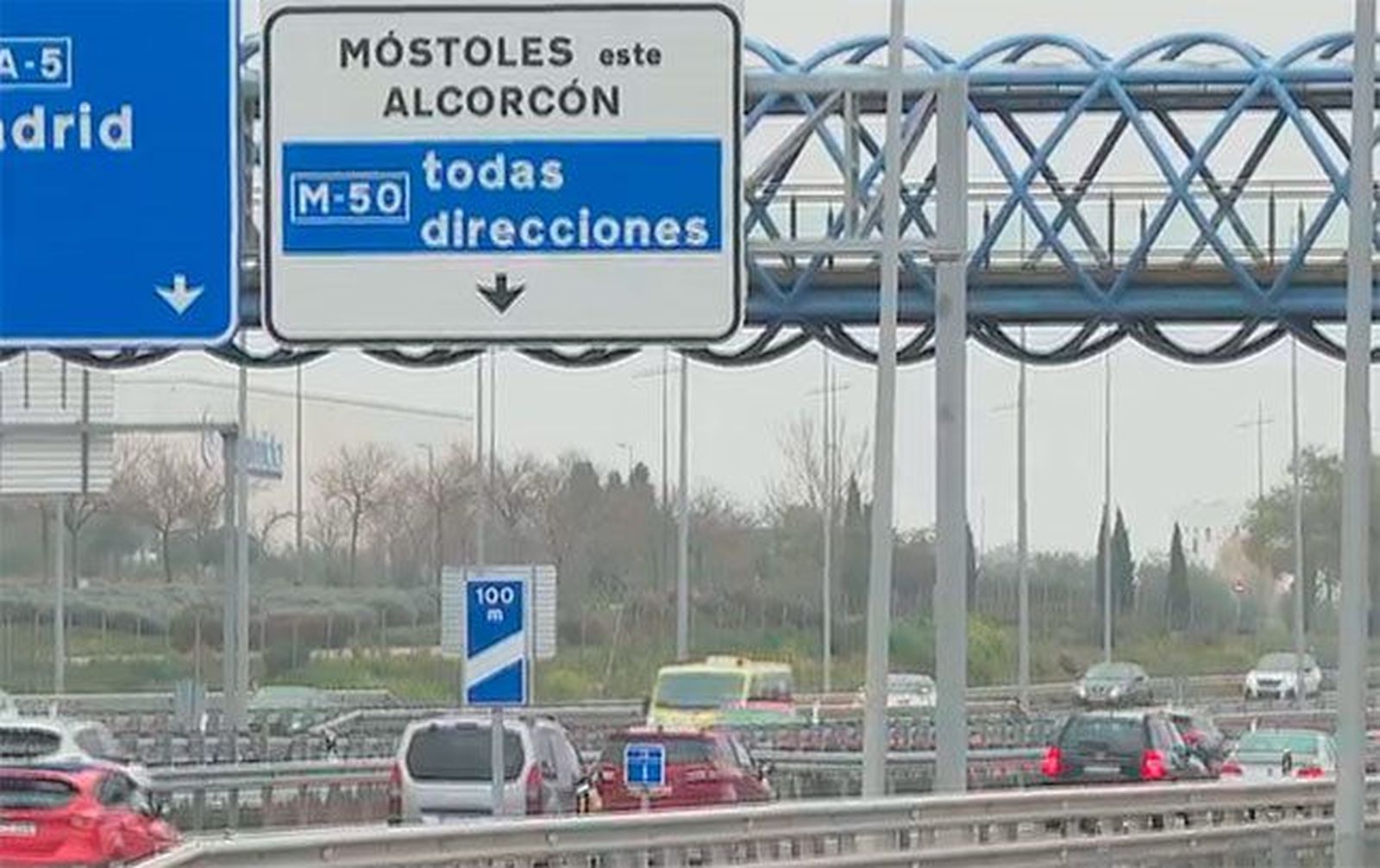 Tres meses después, los conductores piden que se solucione cuanto antes el socavón de la A-5 en Móstoles