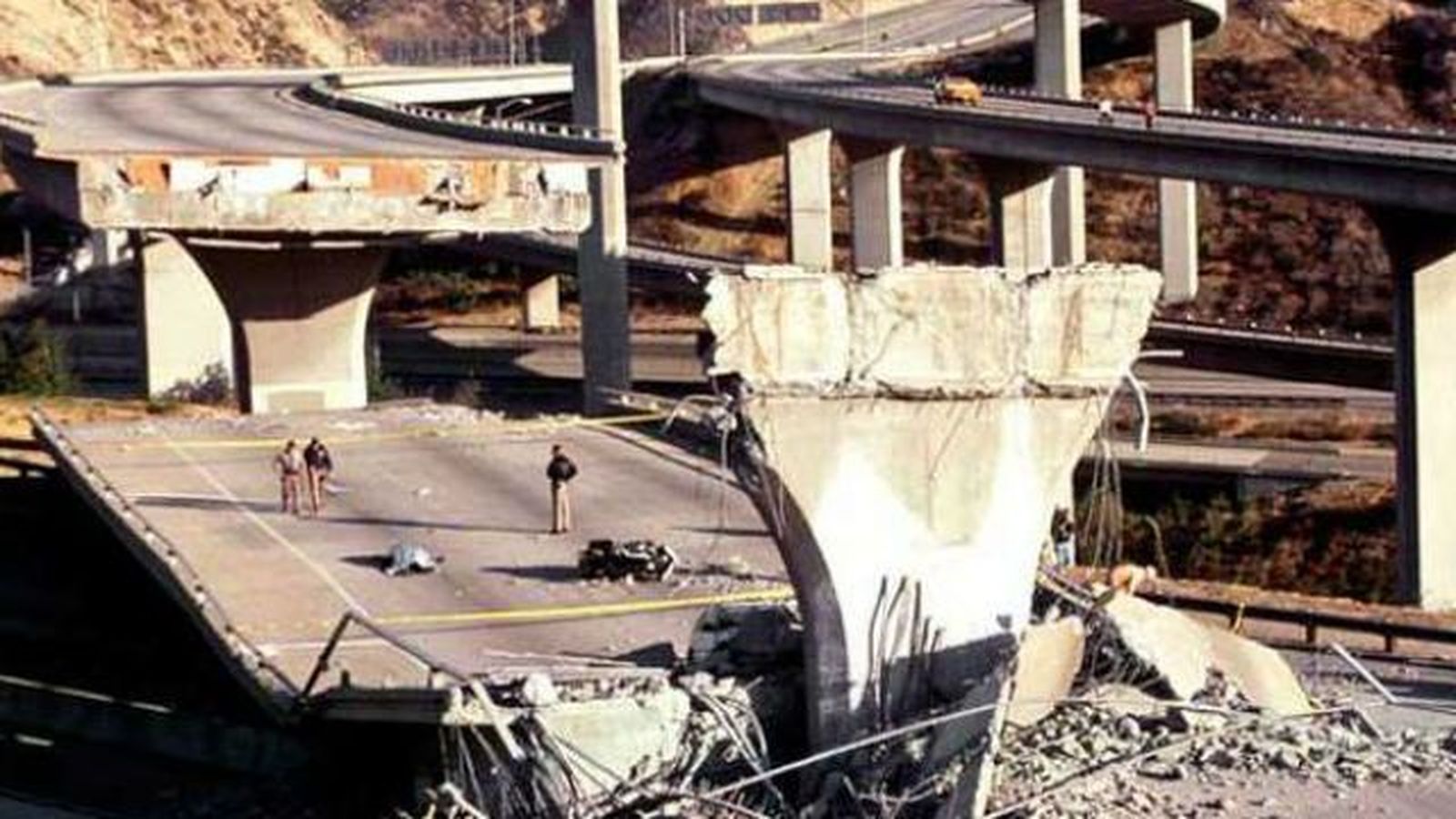 Aumentan a 172 los heridos por mayor sismo en norte de California desde 1989