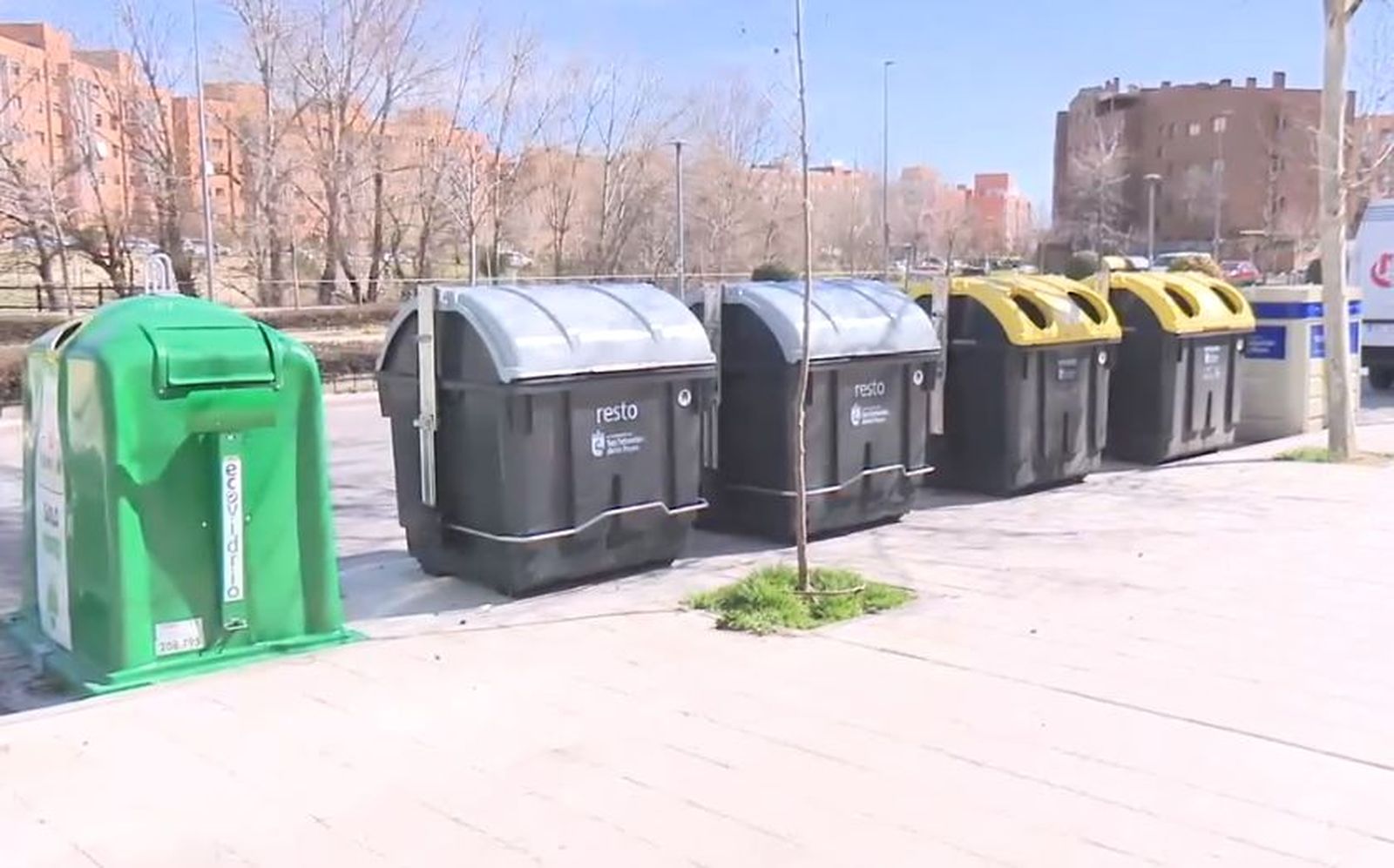Renovación de contenedores en San Sebastián de los Reyes