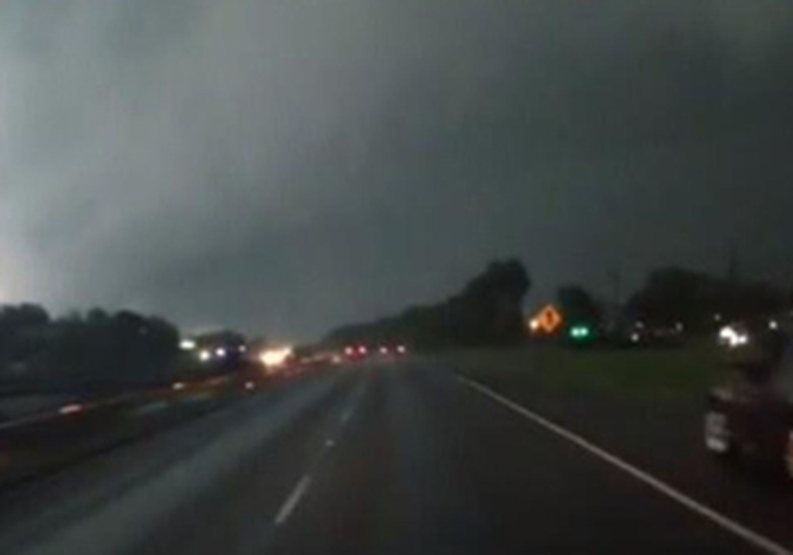 tornado_213