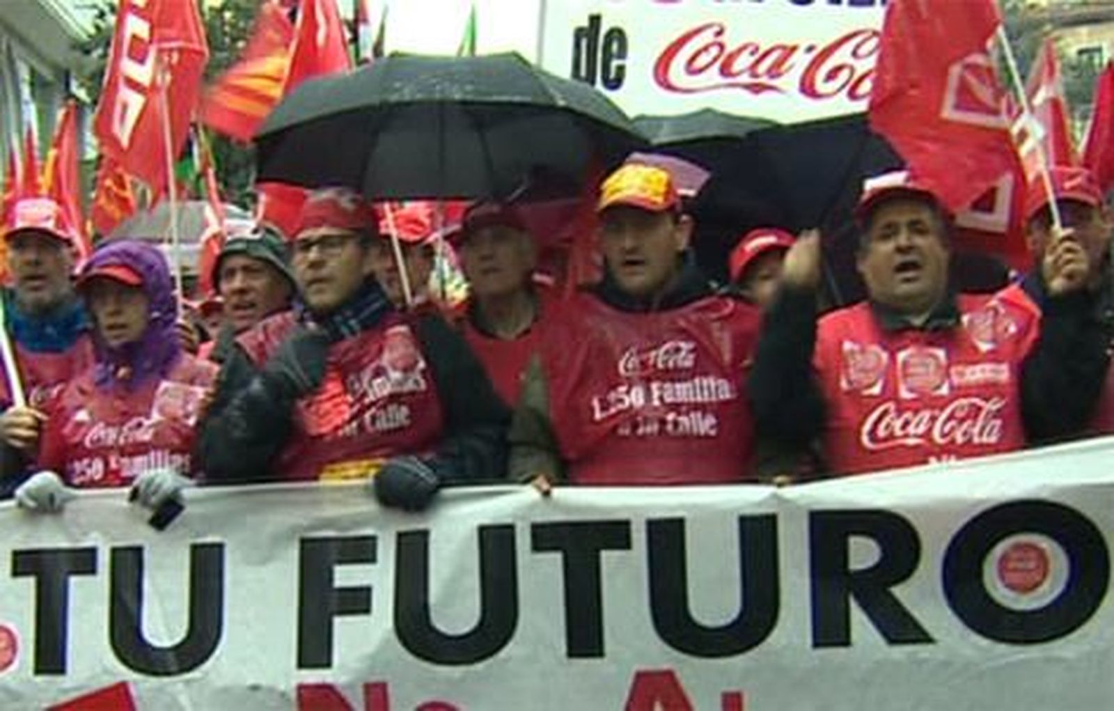 Miles de trabajadores de Coca-Cola se manifiestan en Madrid