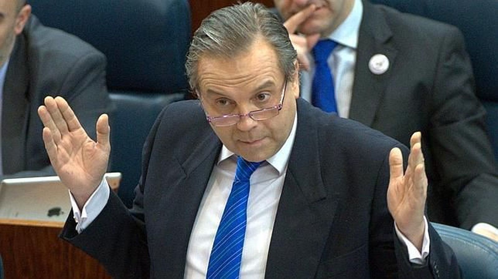 Carmona dará un paso adelante para liderar el PSOE-M si no hay integración