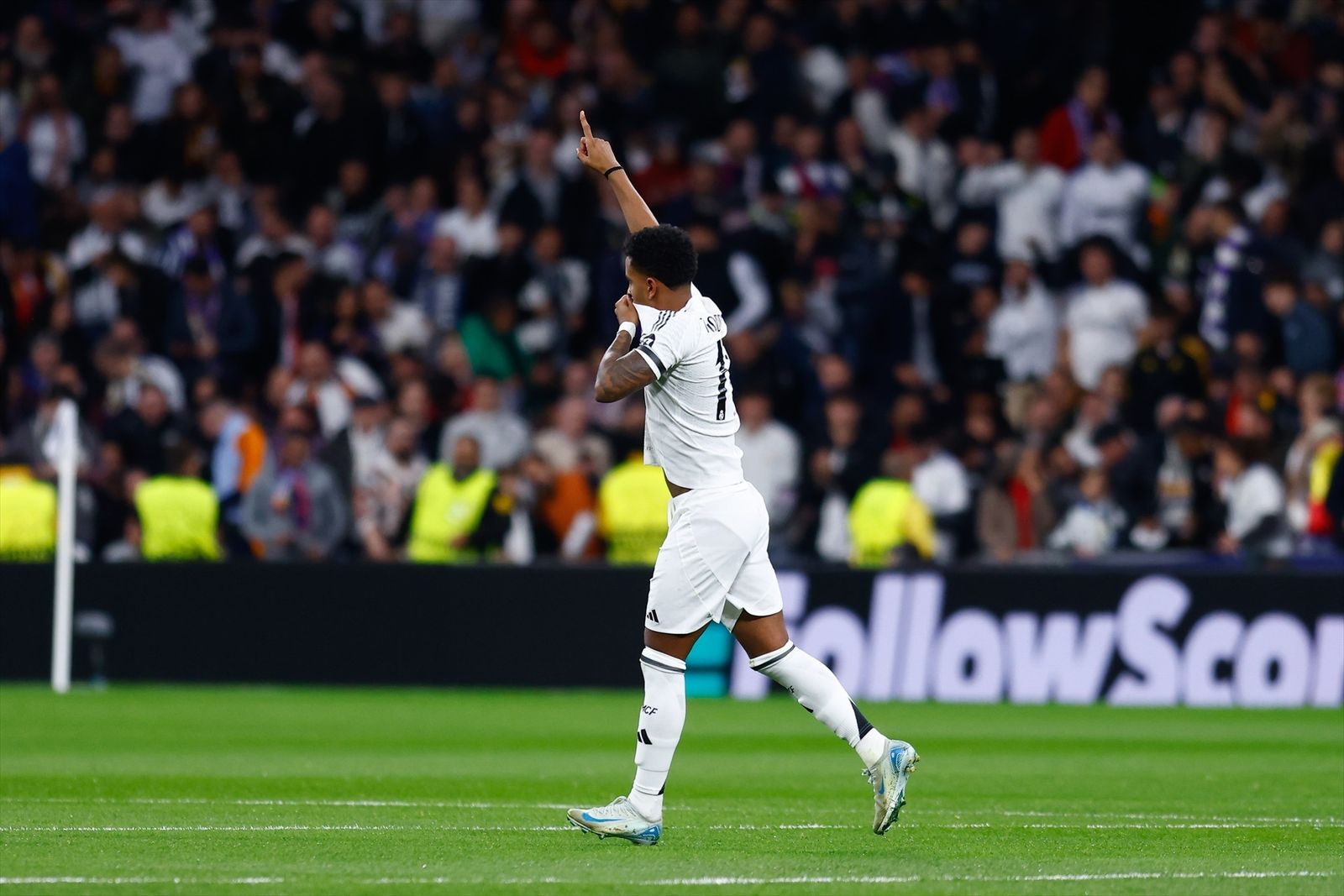 Celebración Rodrygo Goes