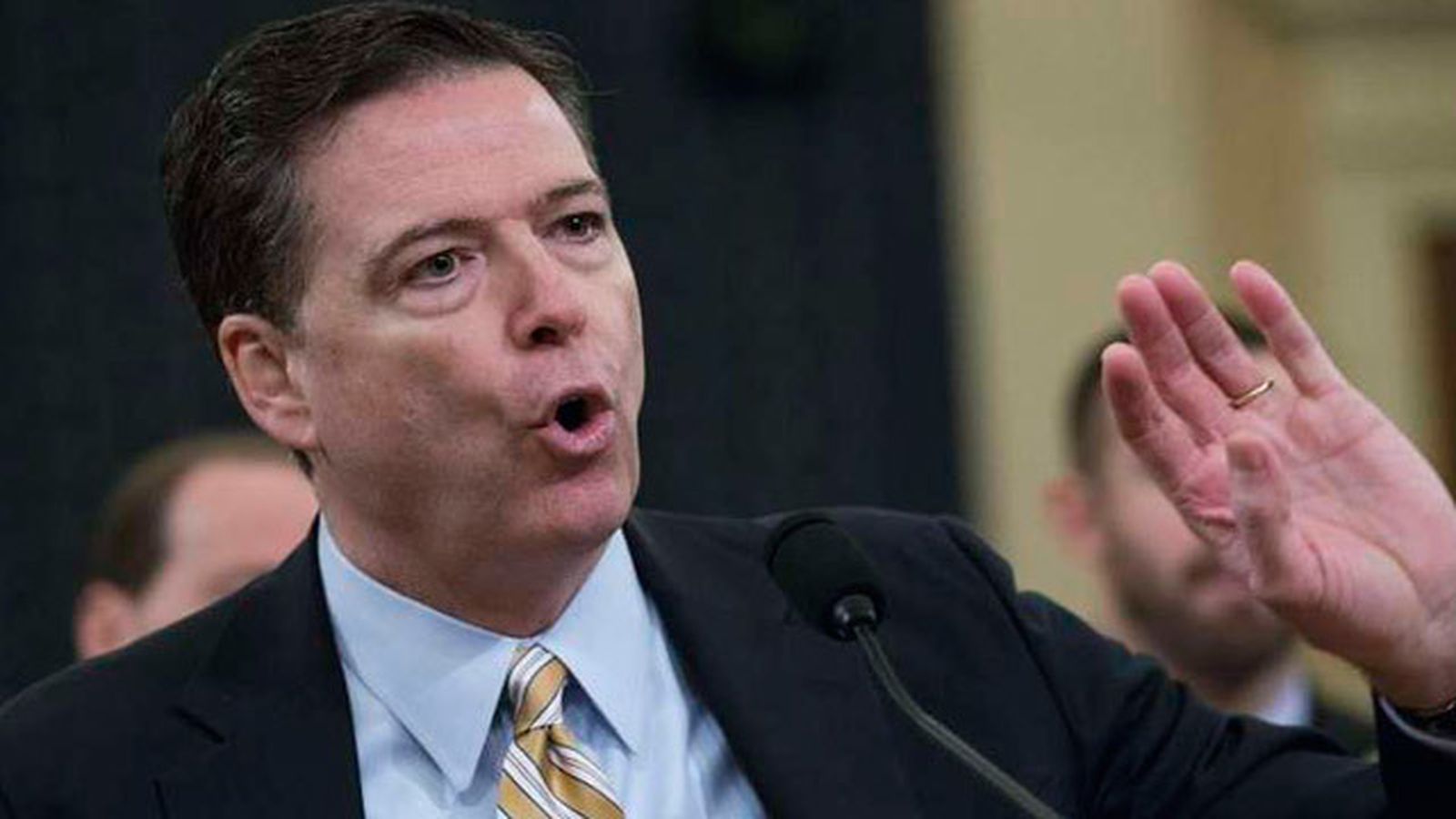 El director del FBI, James Comey