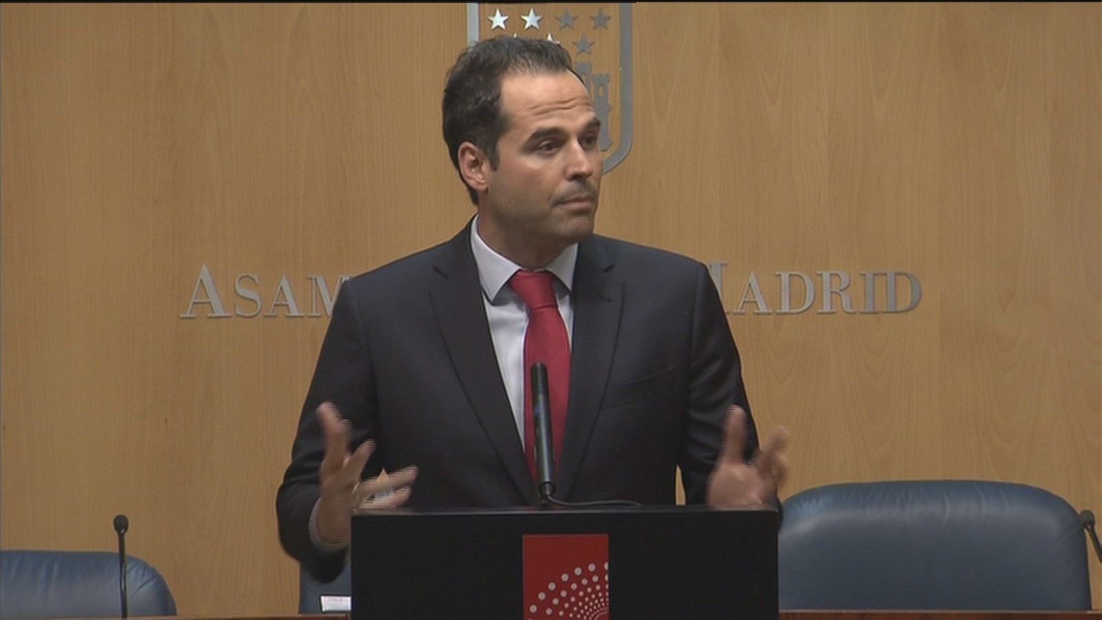 Aguado 'no descarta' que perfiles como el de Ángel Garrido puedan entrar en el Gobierno de la Comunidad