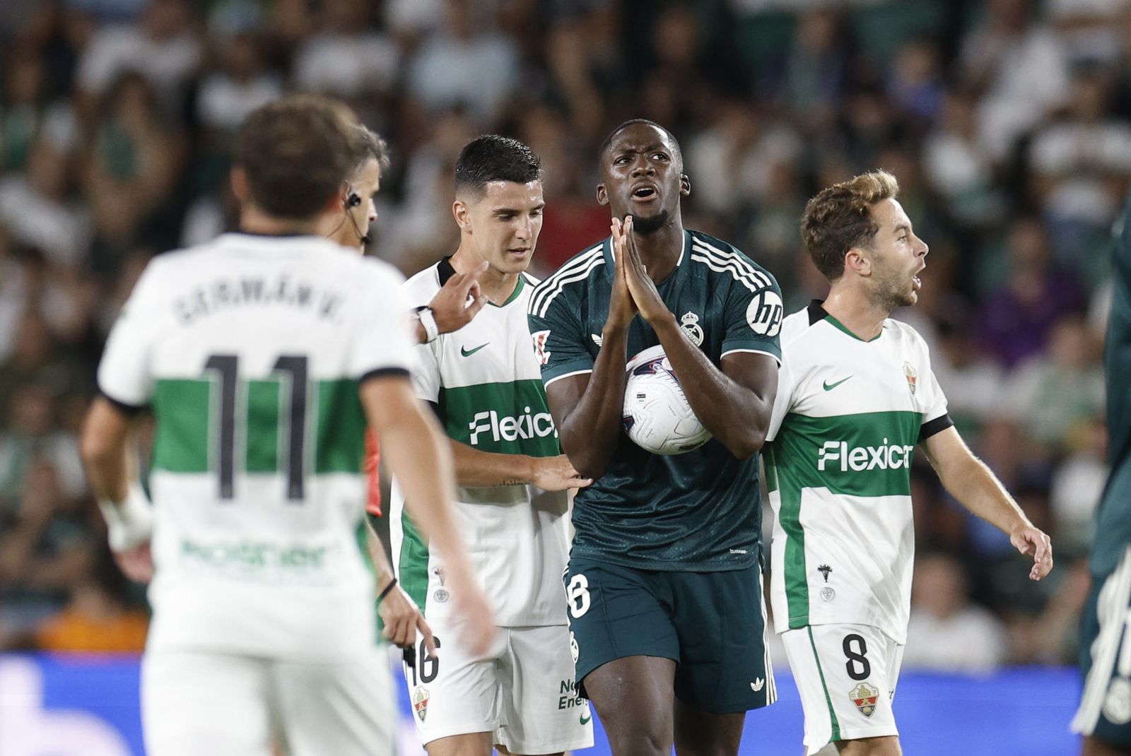 Konaté, lesionado