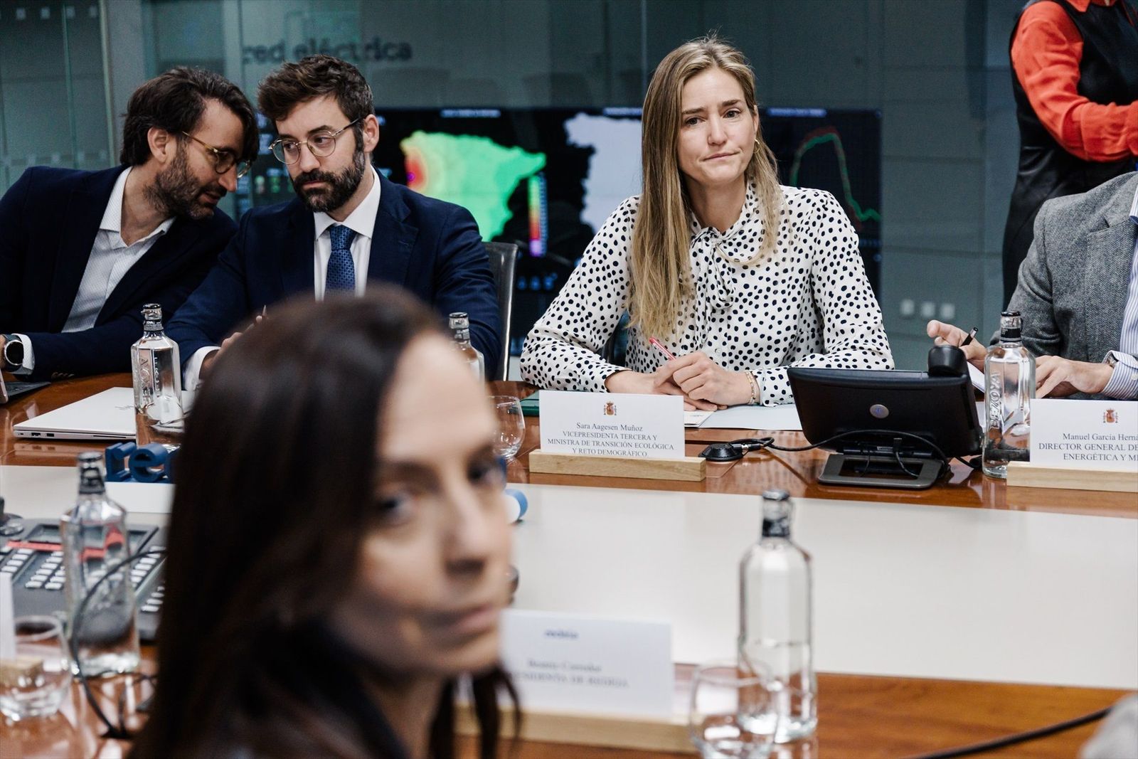 El Gobierno crea dos grupos para analizar por separado el error técnico y el ciberataque como causas del apagón