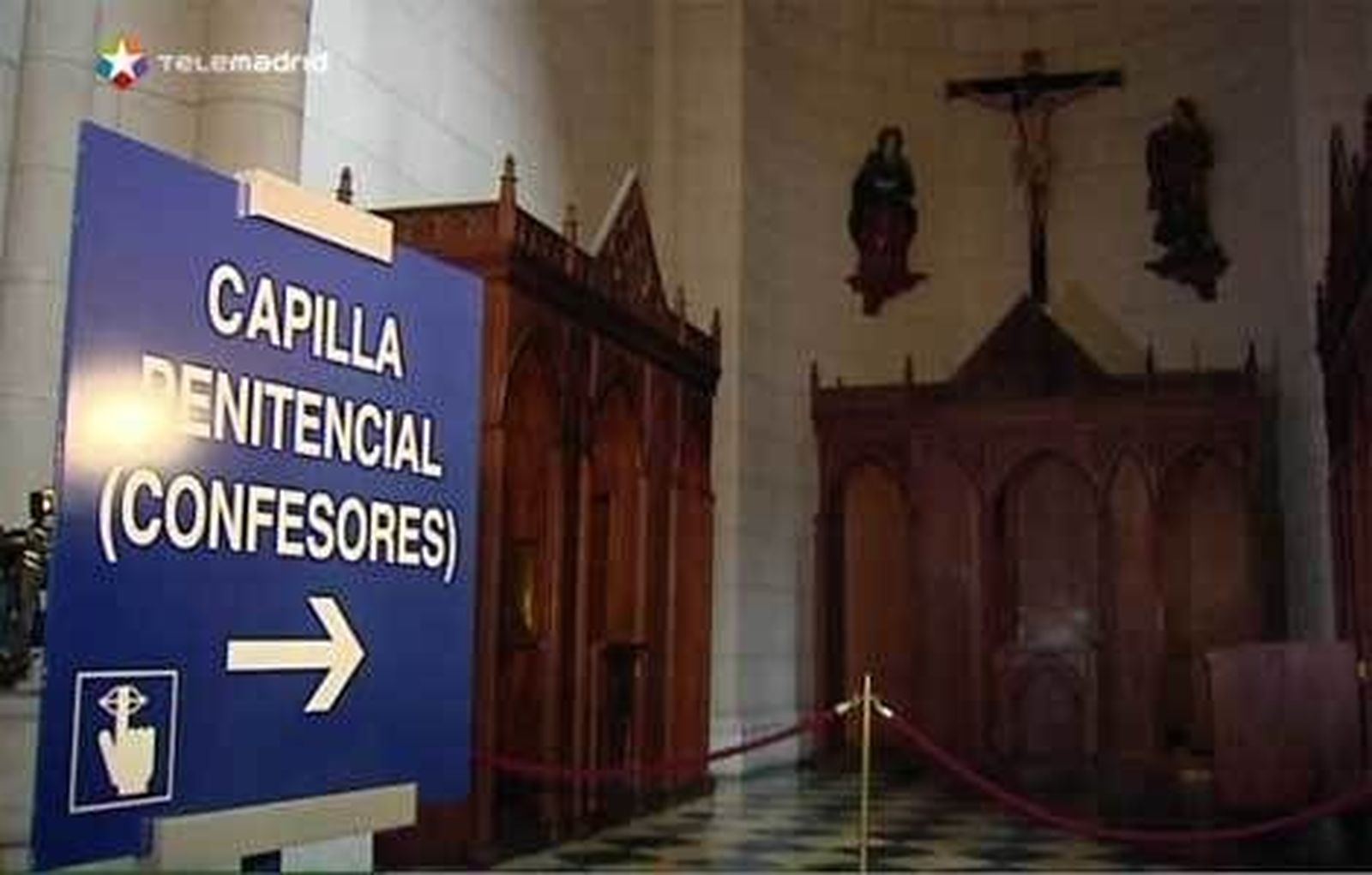 Desactivan un artefacto explosivo casero en la catedral de La Almudena de Madrid