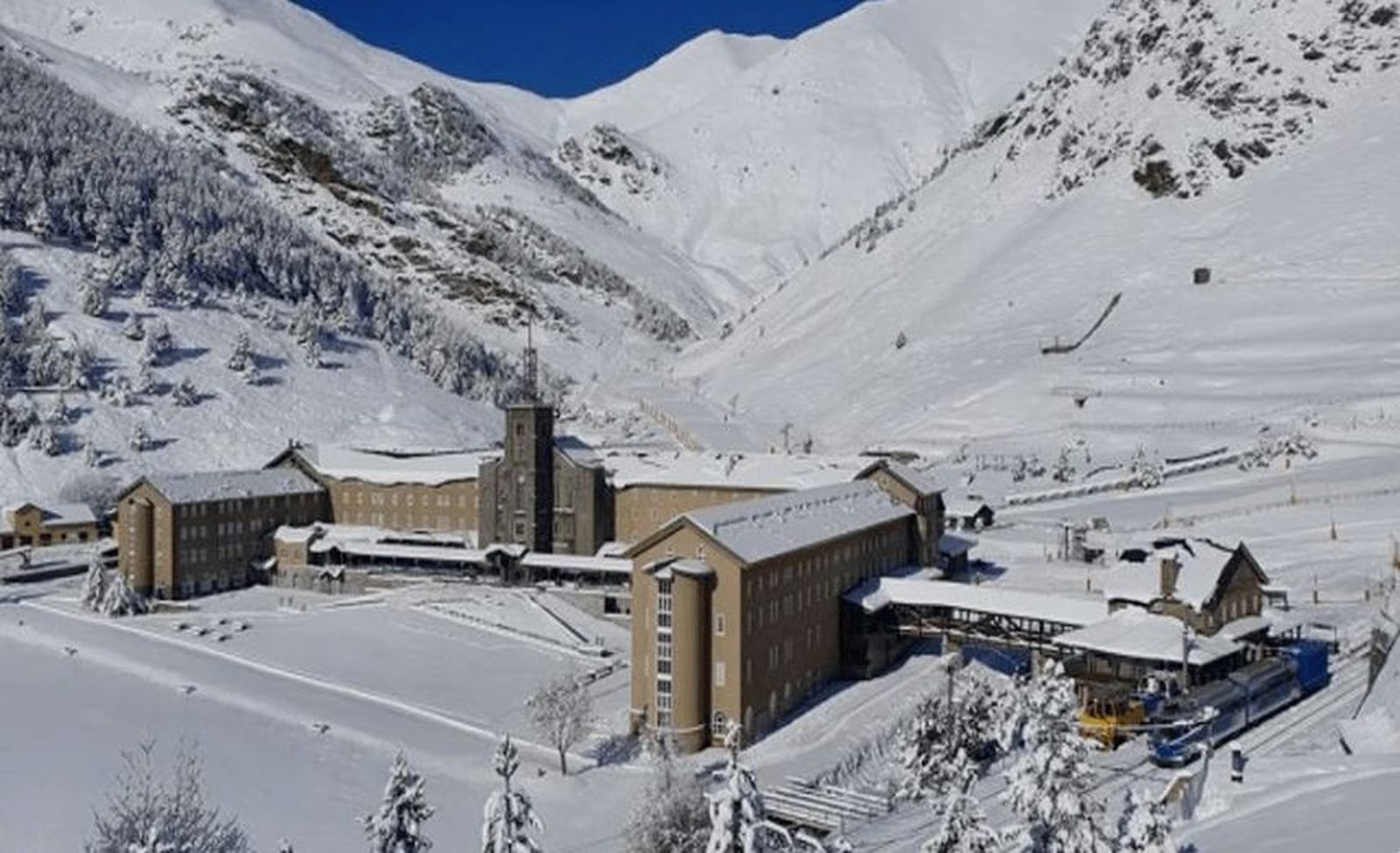 Hotel del santuario de Núria