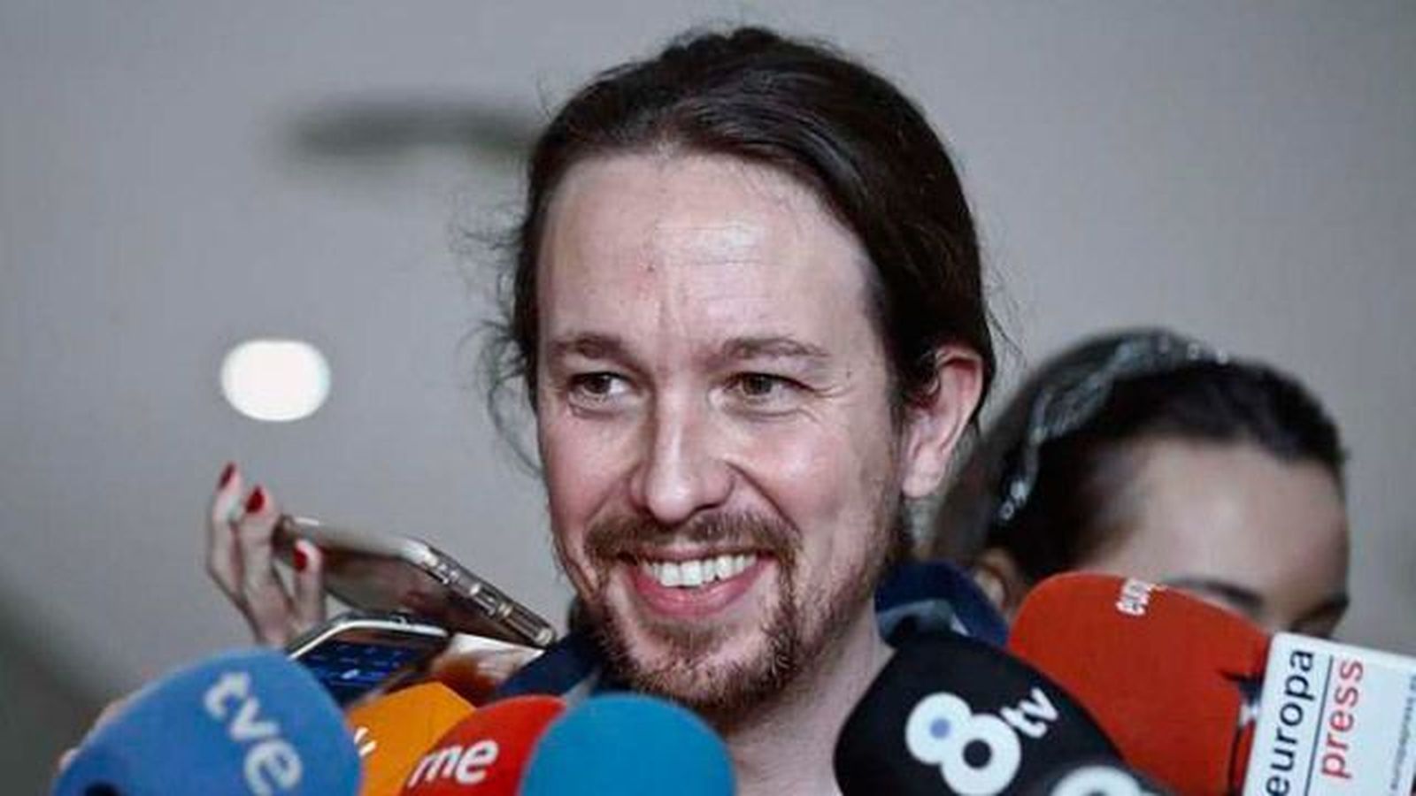 Iglesias exige a PSOE y Ciudadanos que apoyen su moción contra Cifuentes