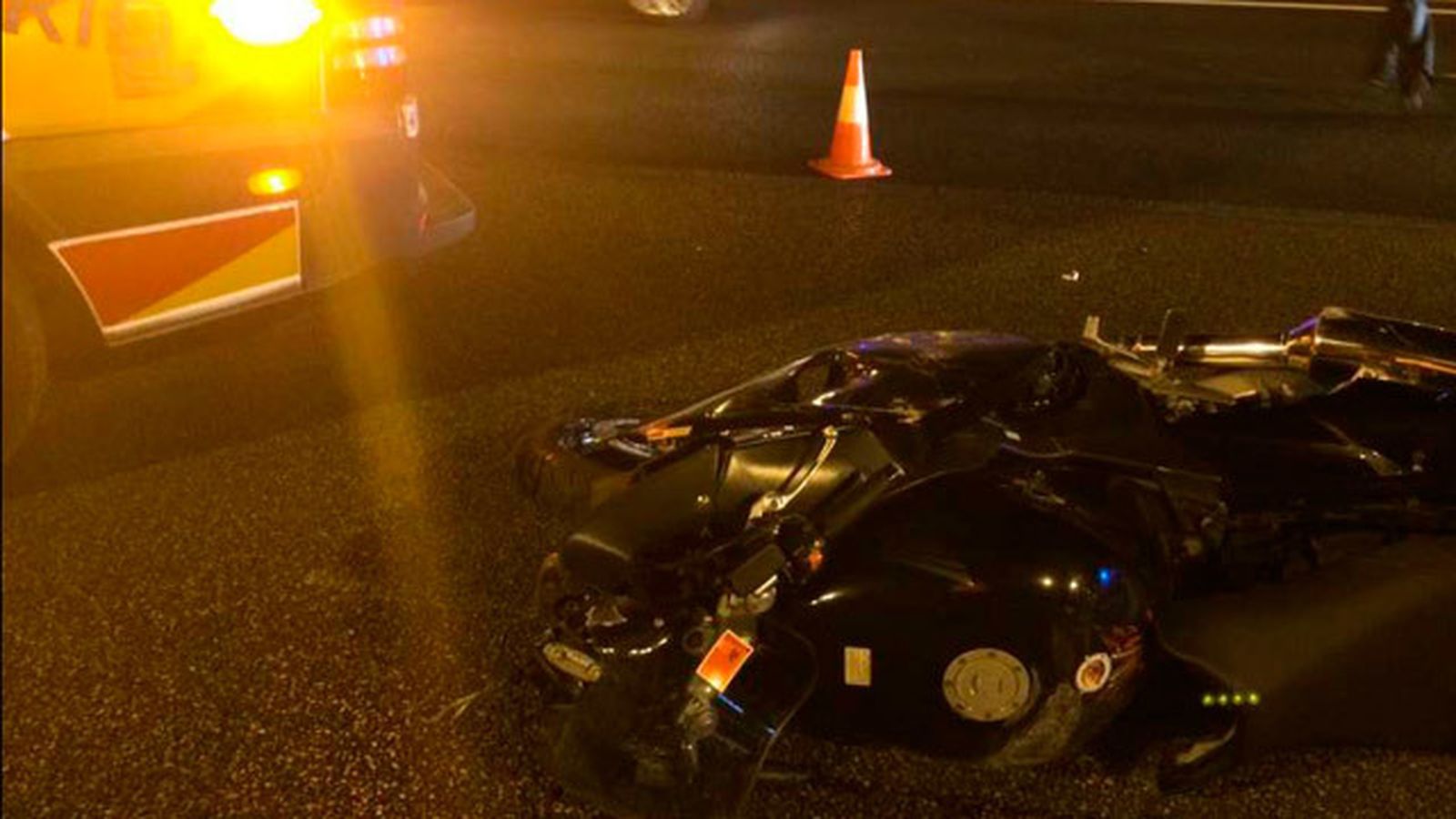 Fallece un motorista de 57 años al chocar contra un turismo en la A-2