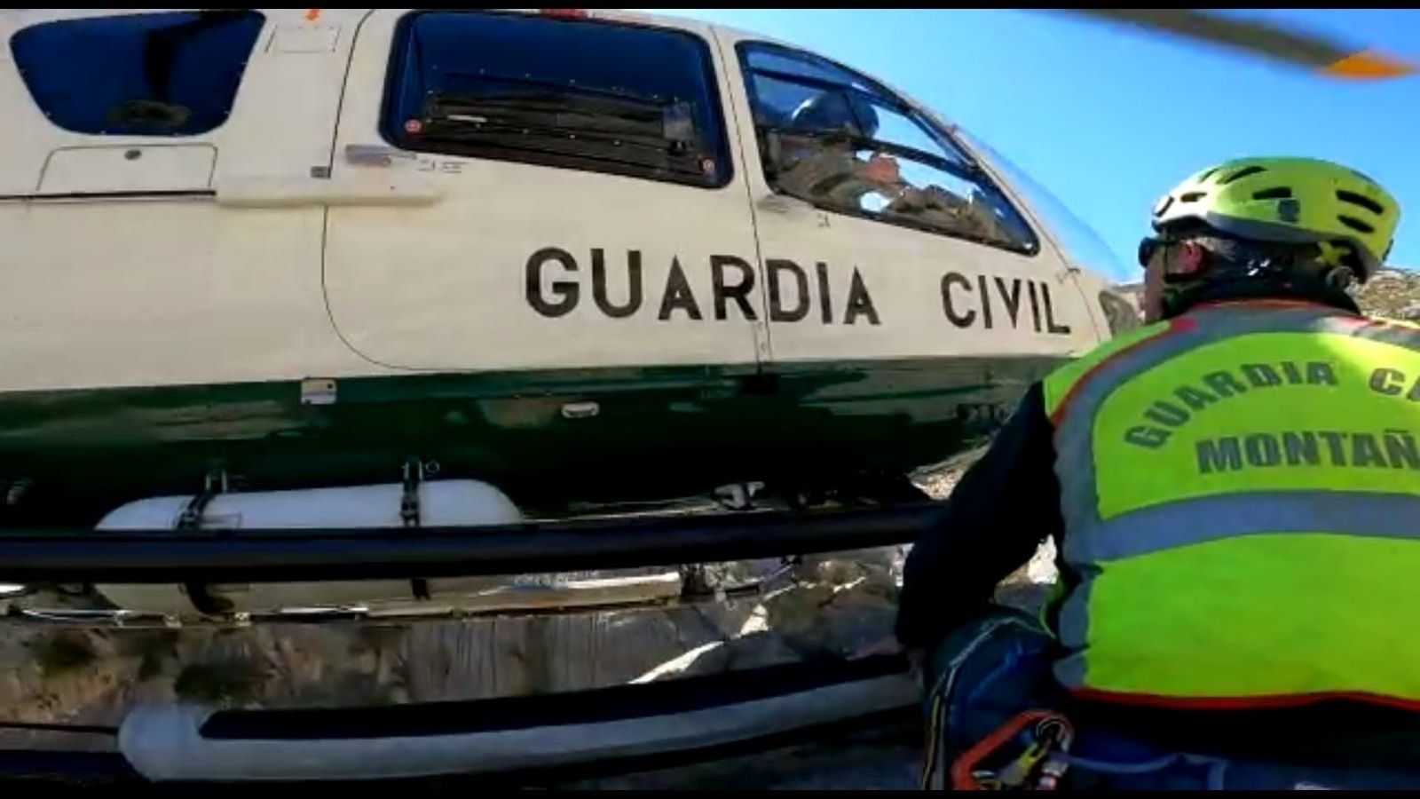 Efectivos del Grupo de Rescate e Intervención en Montaña (Greim) de la Guardia Civil