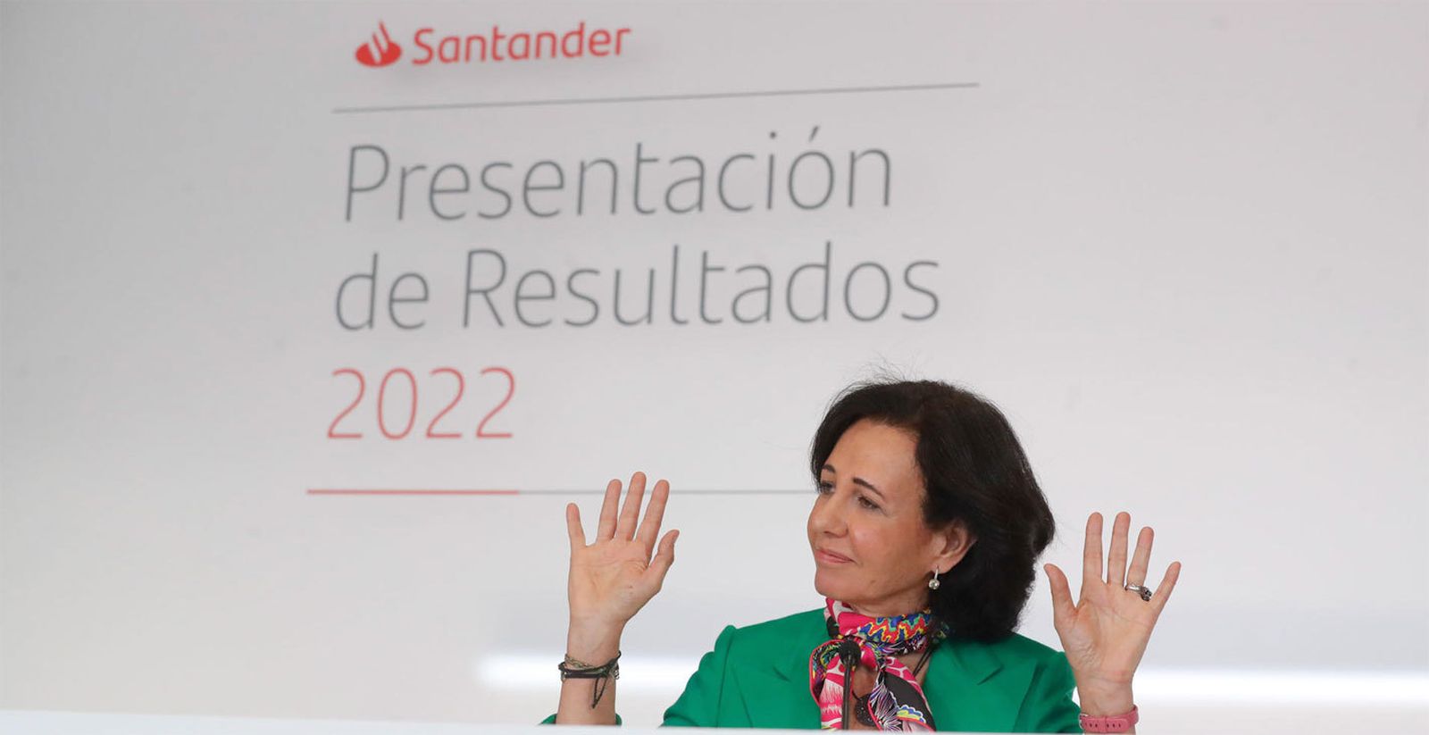 El Santander subirá el sueldo un 4,5% a todos sus empleados en España