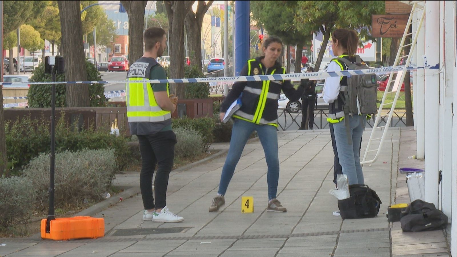 La Policía busca una furgoneta blanca en la que huyeron los supuestos autores de la murte de Sailen