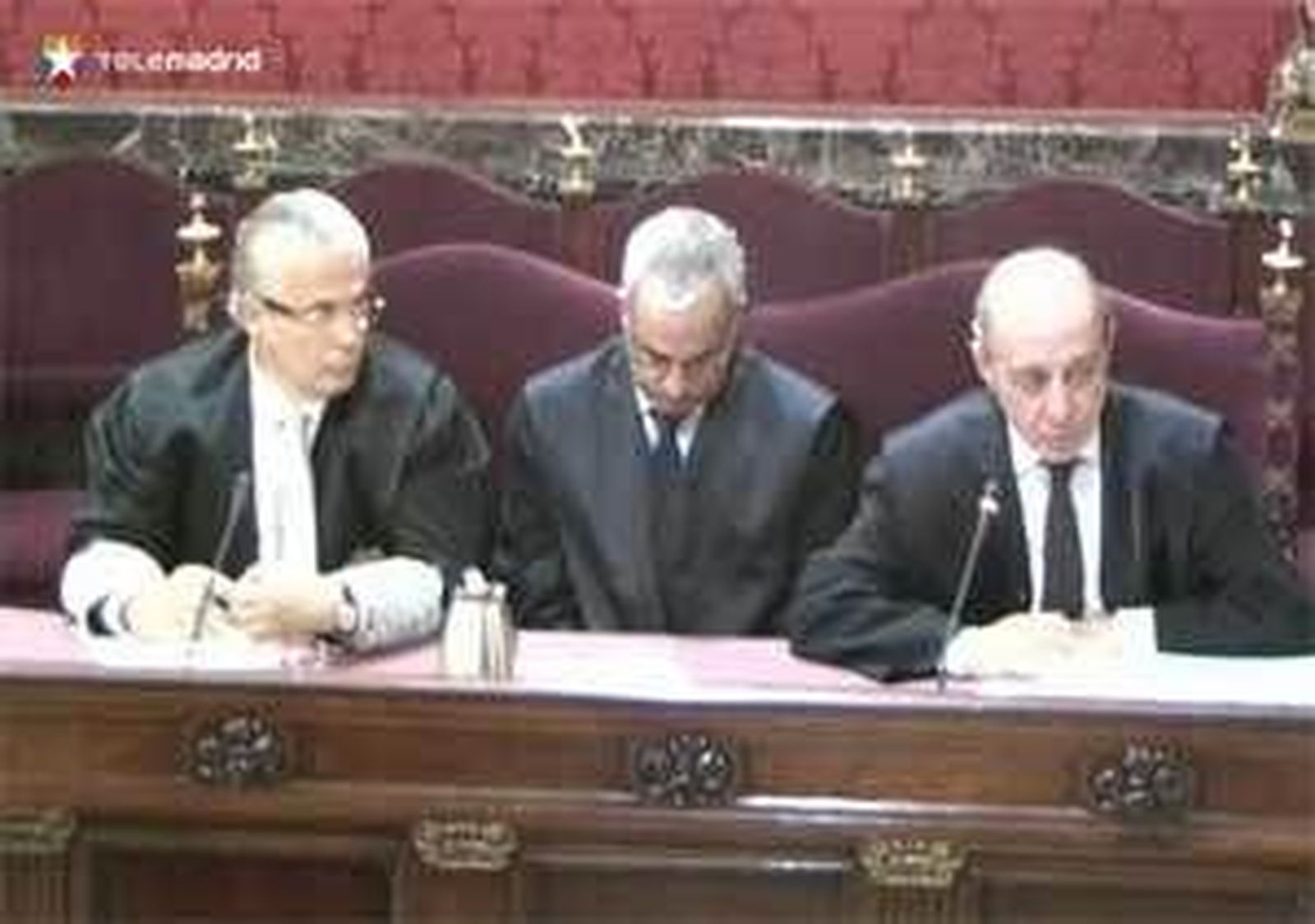 Las víctimas piden que los tribunales investiguen los crímenes del franquismo