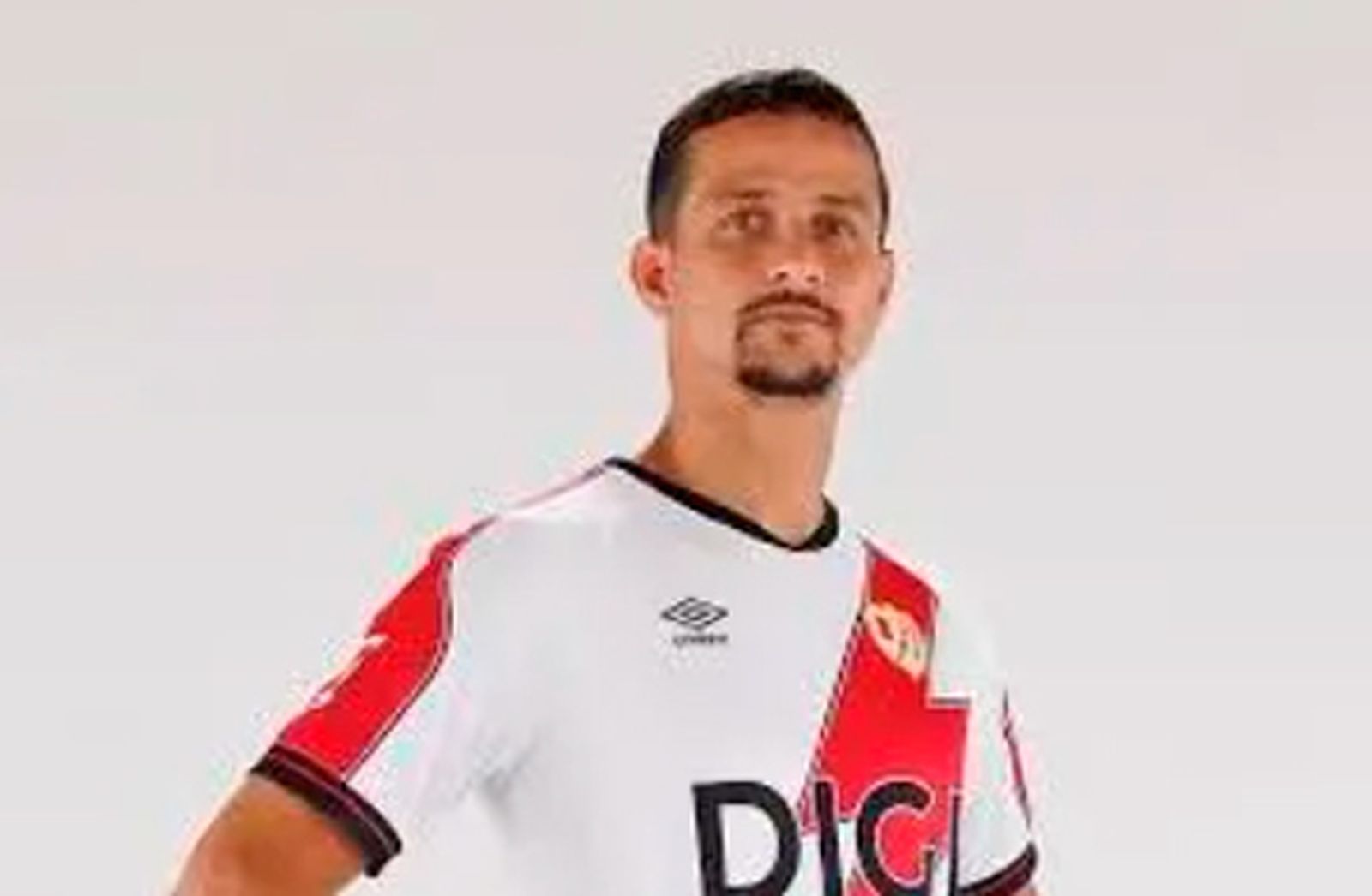 Luiz Felipe renueva