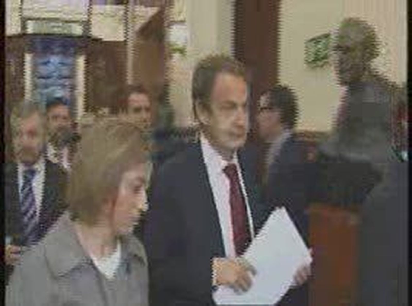 El PNV y Zapatero se dan "un margen de confianza" y mientras el Constitucional se pronuncia sobre Bildu