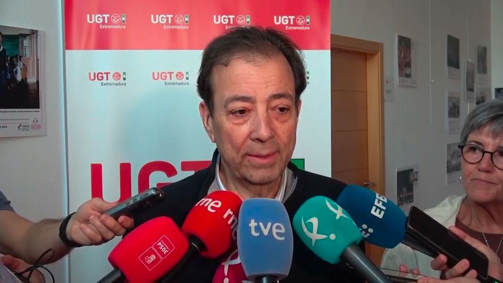 Extremadura declara tres días de luto oficial por la muerte de Fernández Vara