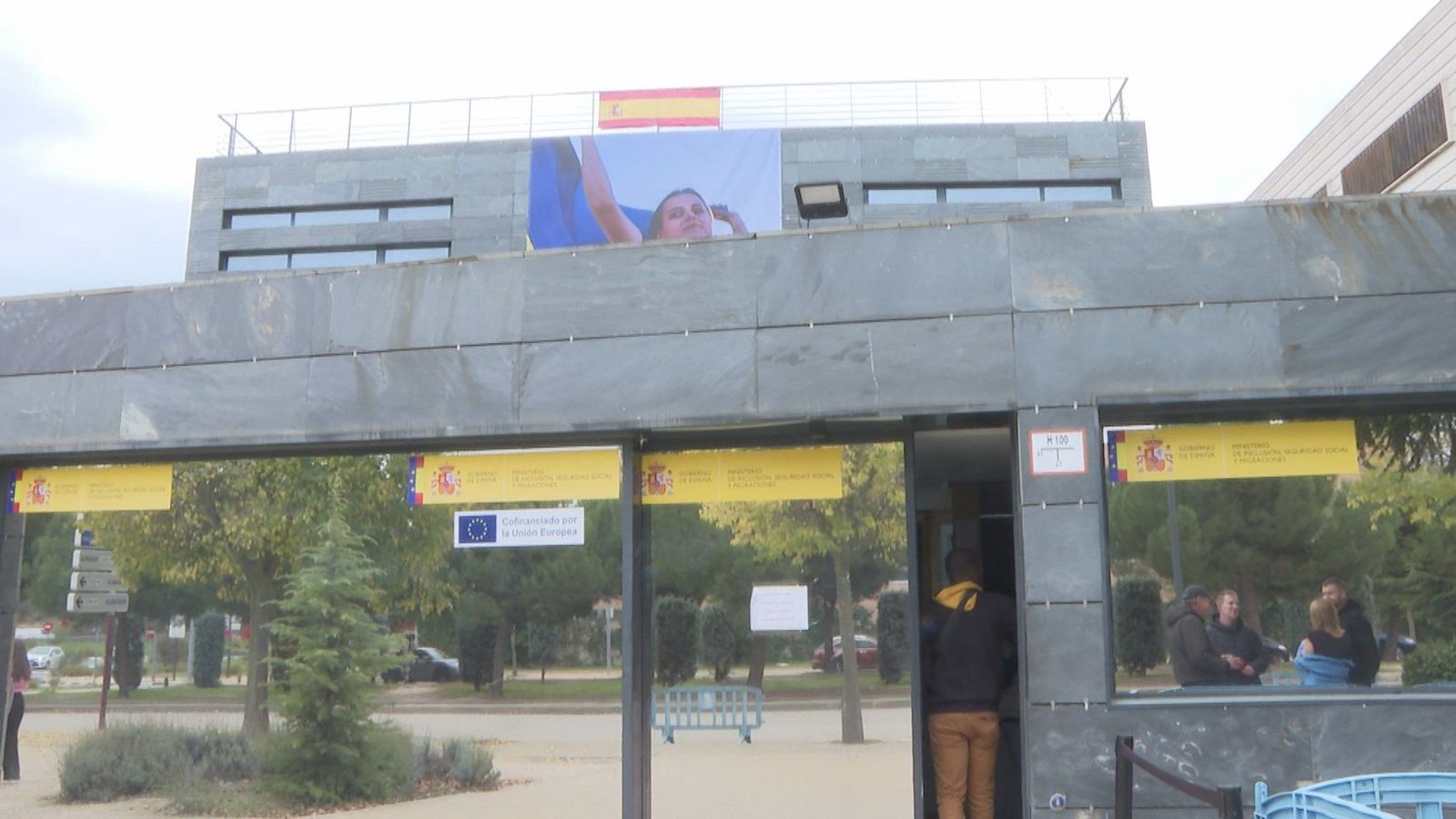 Pozuelo ordena el cese cautelar de actividades del centro de refugiados por falta de licencia