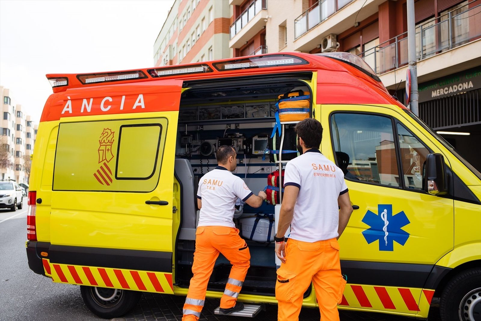 Imagen de archivo de una ambulancia de Valencia