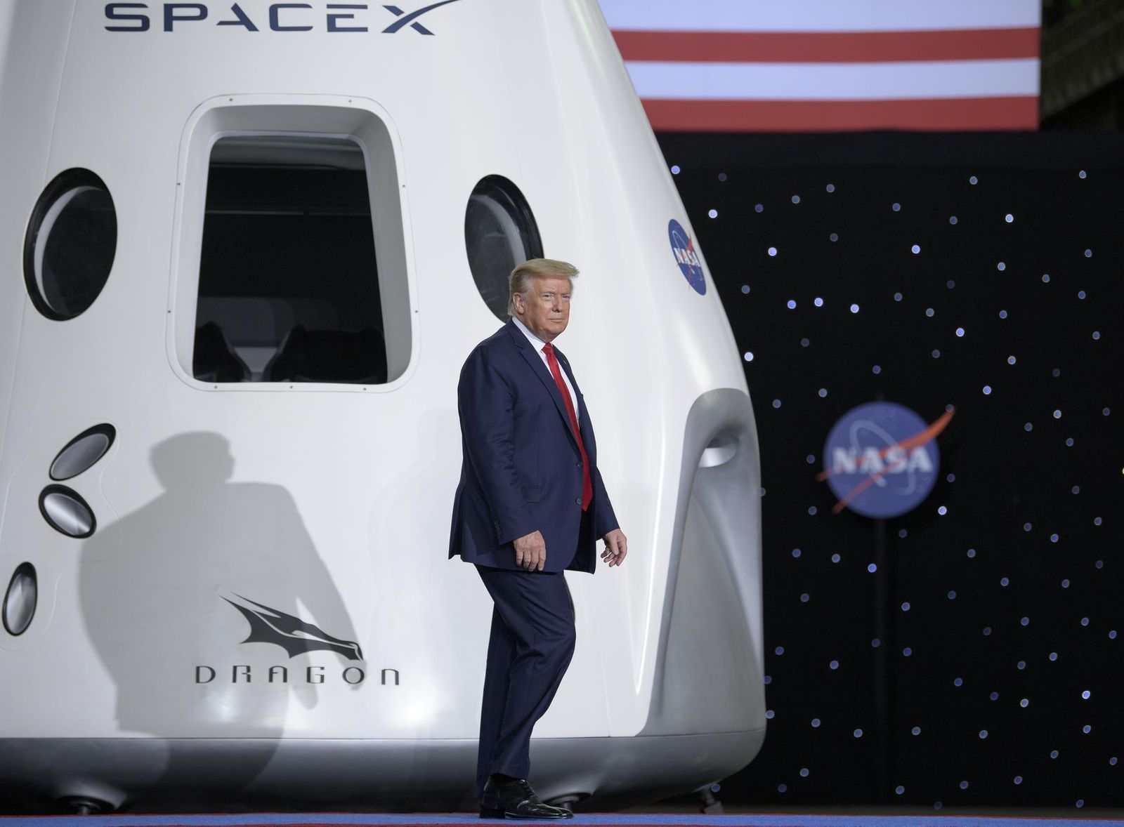 Trump en un acto con la NASA
