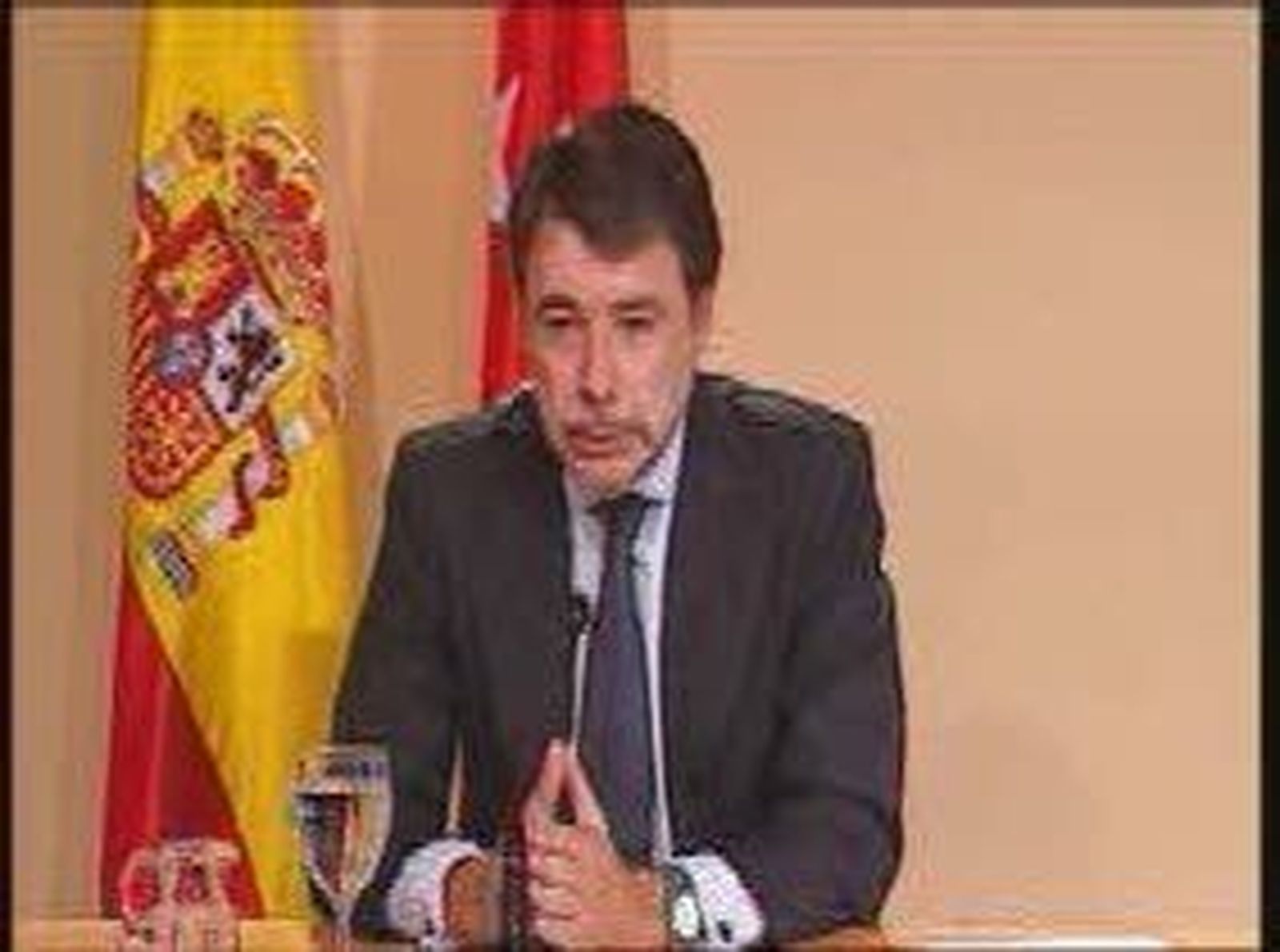 Gonzalez defiende la caliad del agua de Madrid