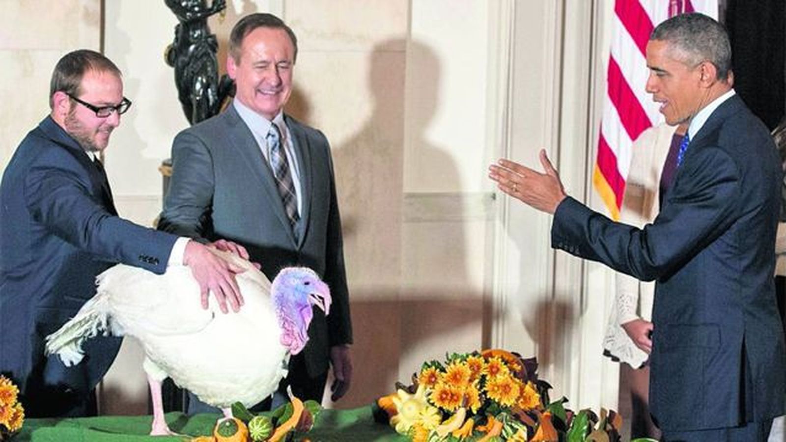 Obama destaca generosidad de EEUU con refugiados en Día de Acción de Gracias