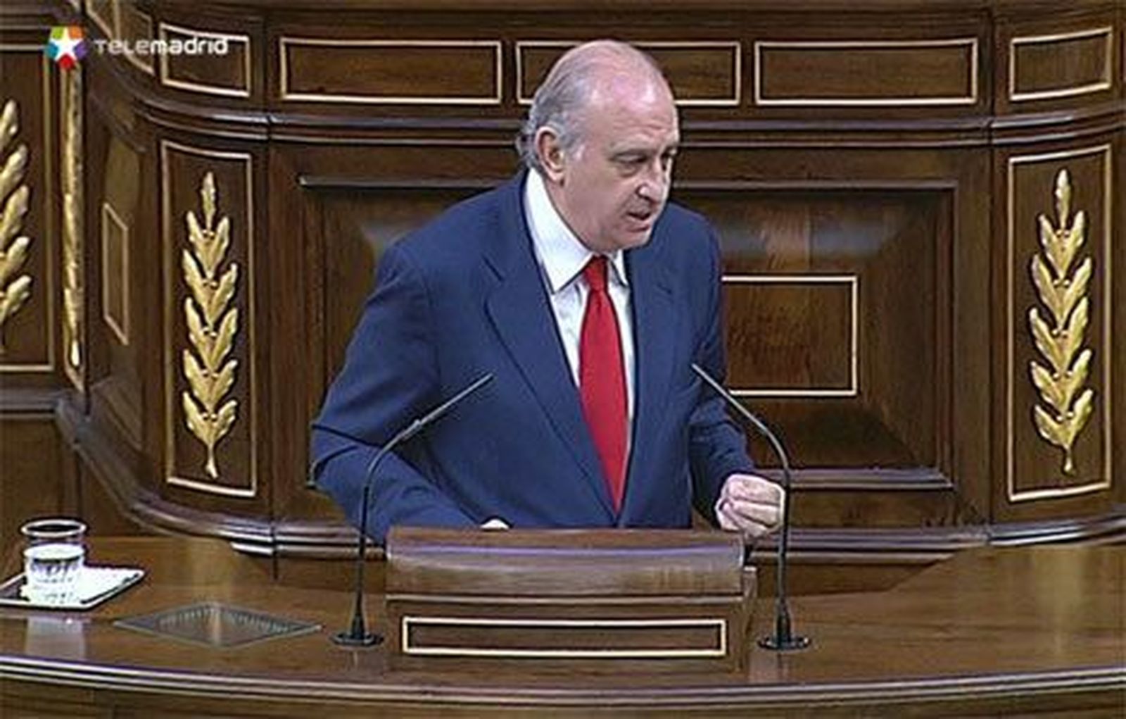Fernández Díaz ofrece un pacto de Estado al PSOE sobre inmigración