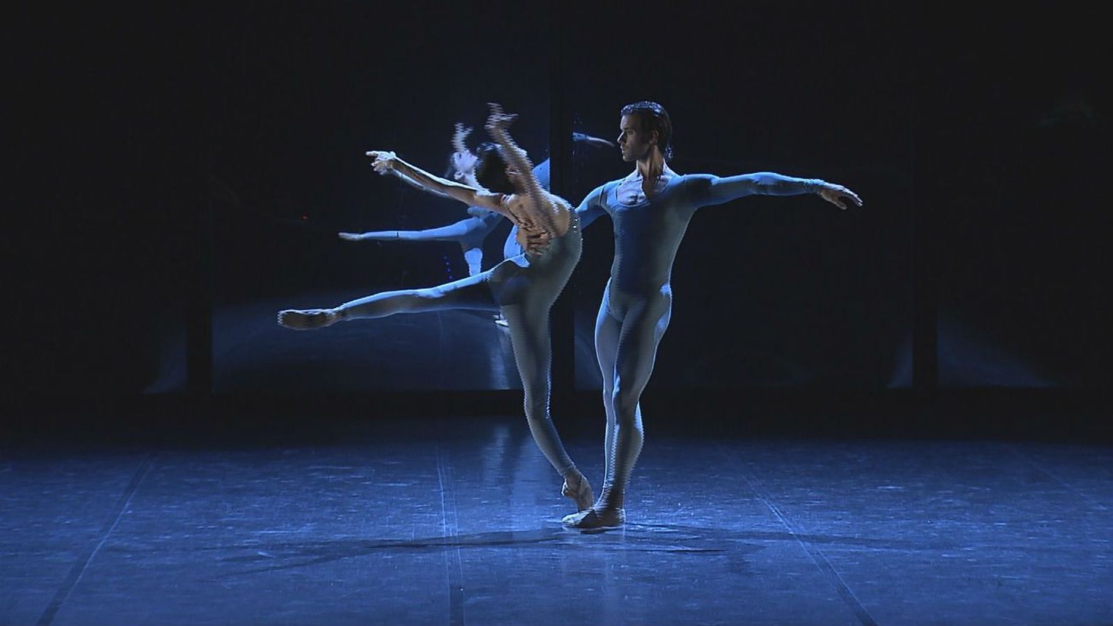 Los Teatros del Canal homenajean la vida artística  de Víctor Ullate con '30 años de danza'