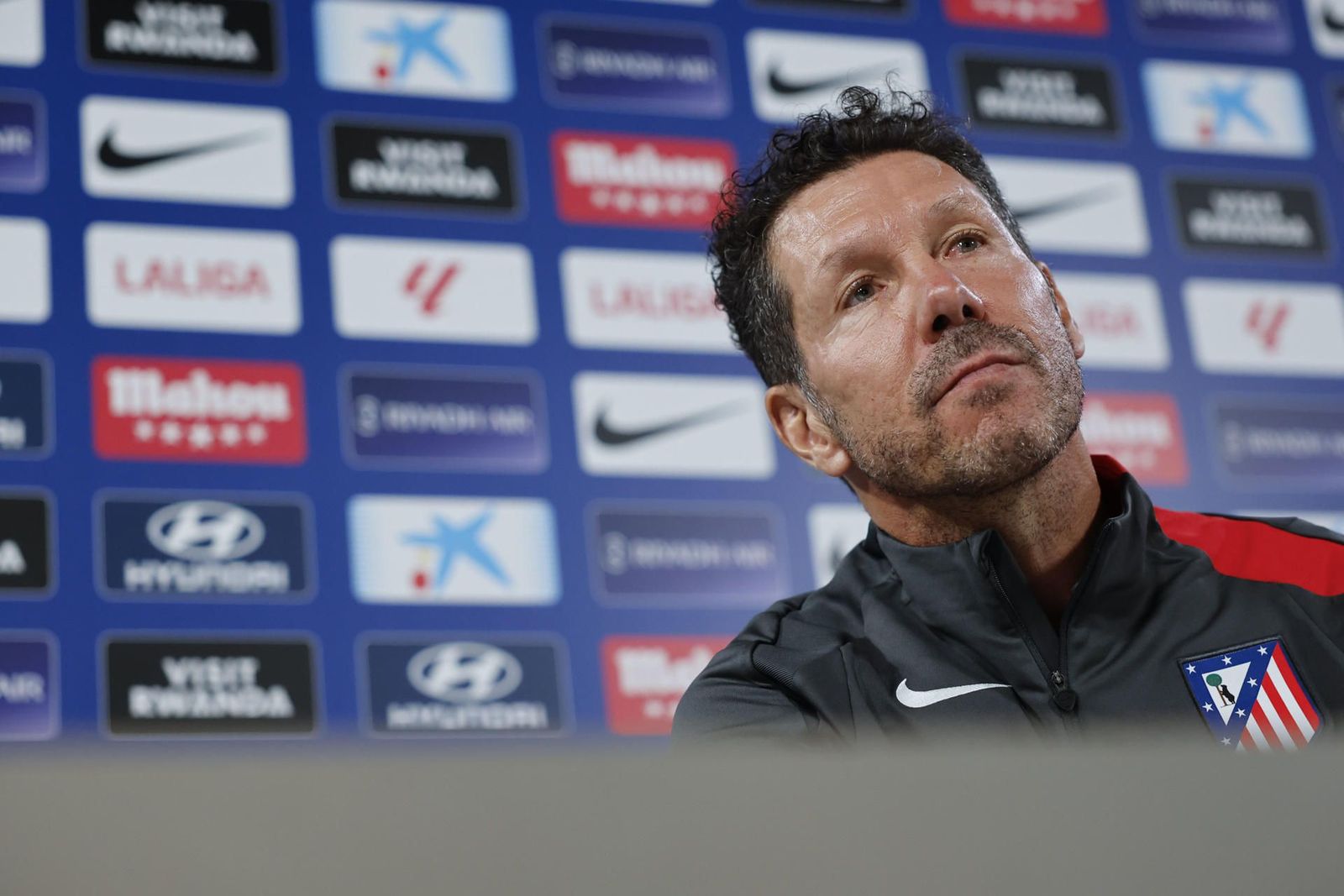 Simeone: "Se está construyendo una plantilla para soñar en grande, pero no he dado con la tecla"