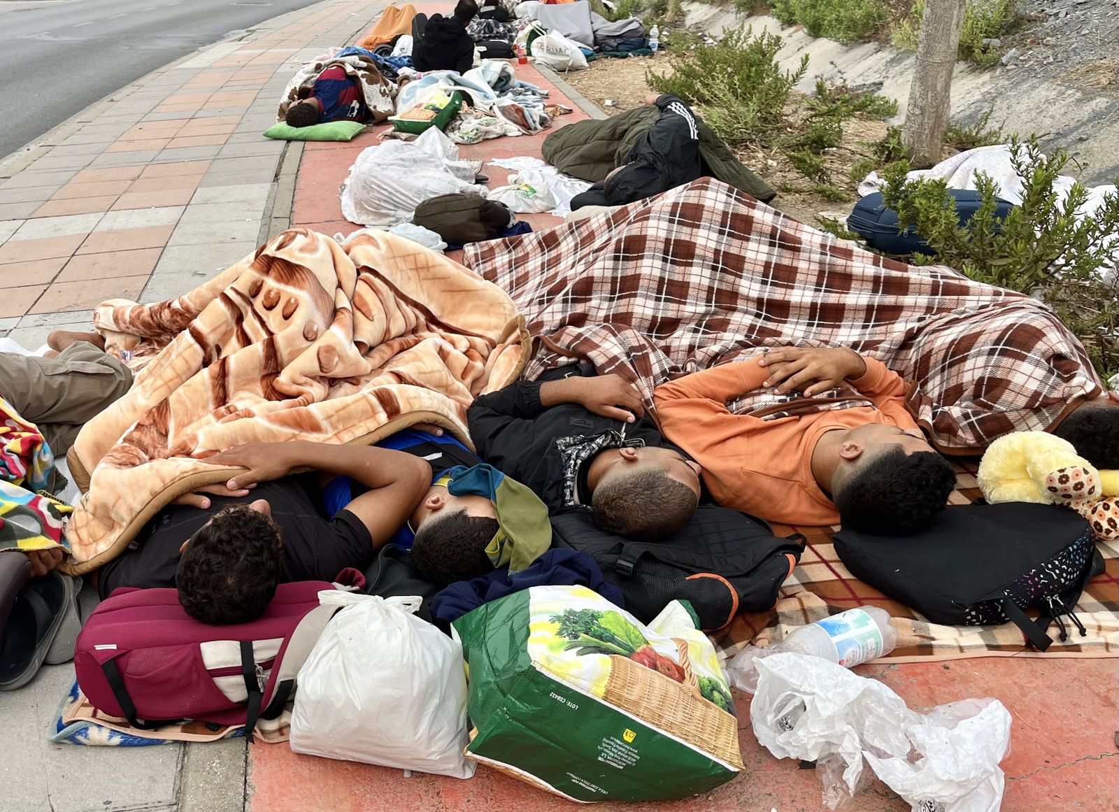 Ceuta al límite, la presión migratoria satura la cárcel y genera rechazo social