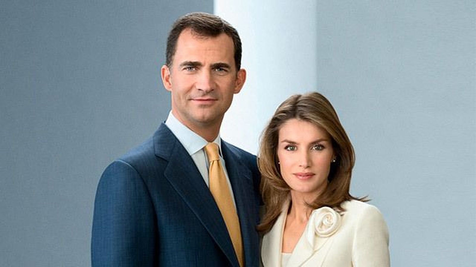 Los empresarios madrileños invitan a engalanar balcones y establecimientos