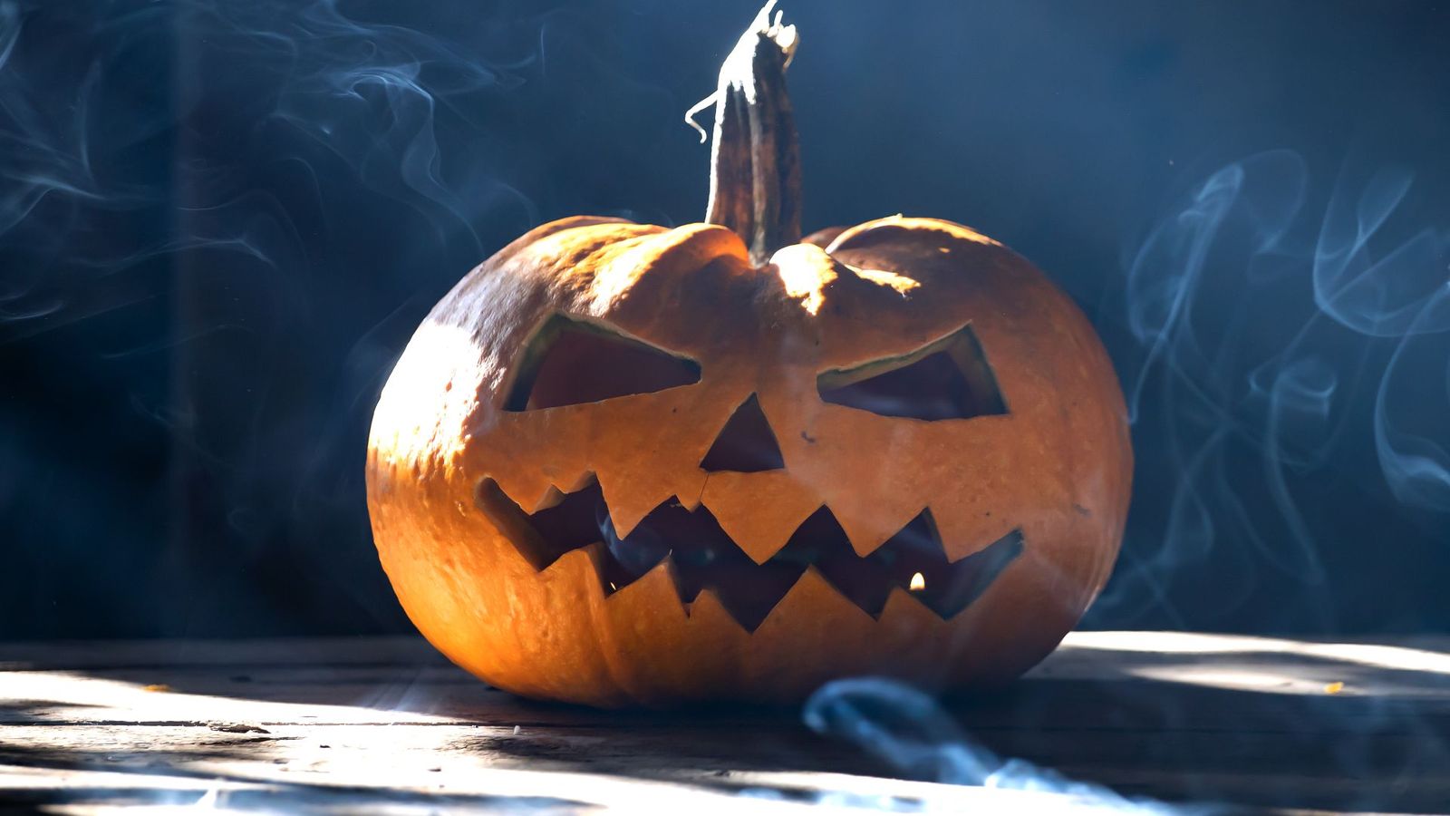 Bailes de disfraces de Halloween en los Centros de Mayores del distrito Centro