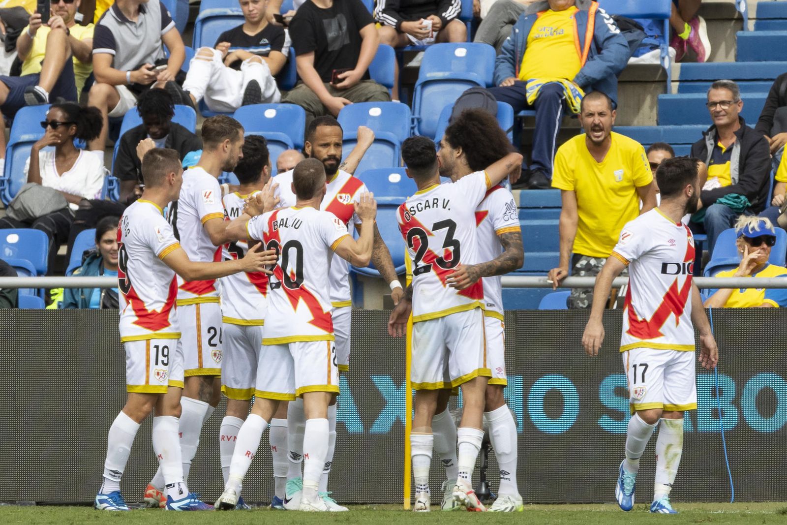 0-1. Dimitrievski y Bebé dan la victoria al Rayo Vallecano en Las Palmas