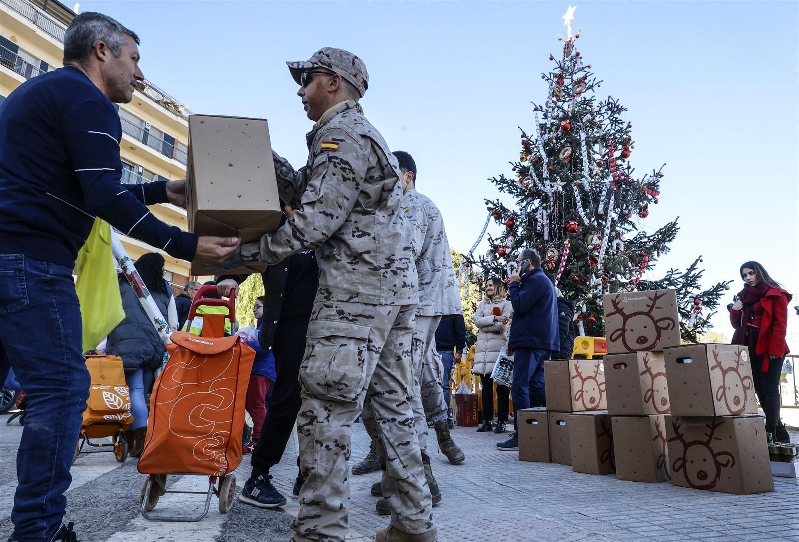 Una Navidad con pocas ganas de celebración en Valencia en las zonas afectadas por la DANA