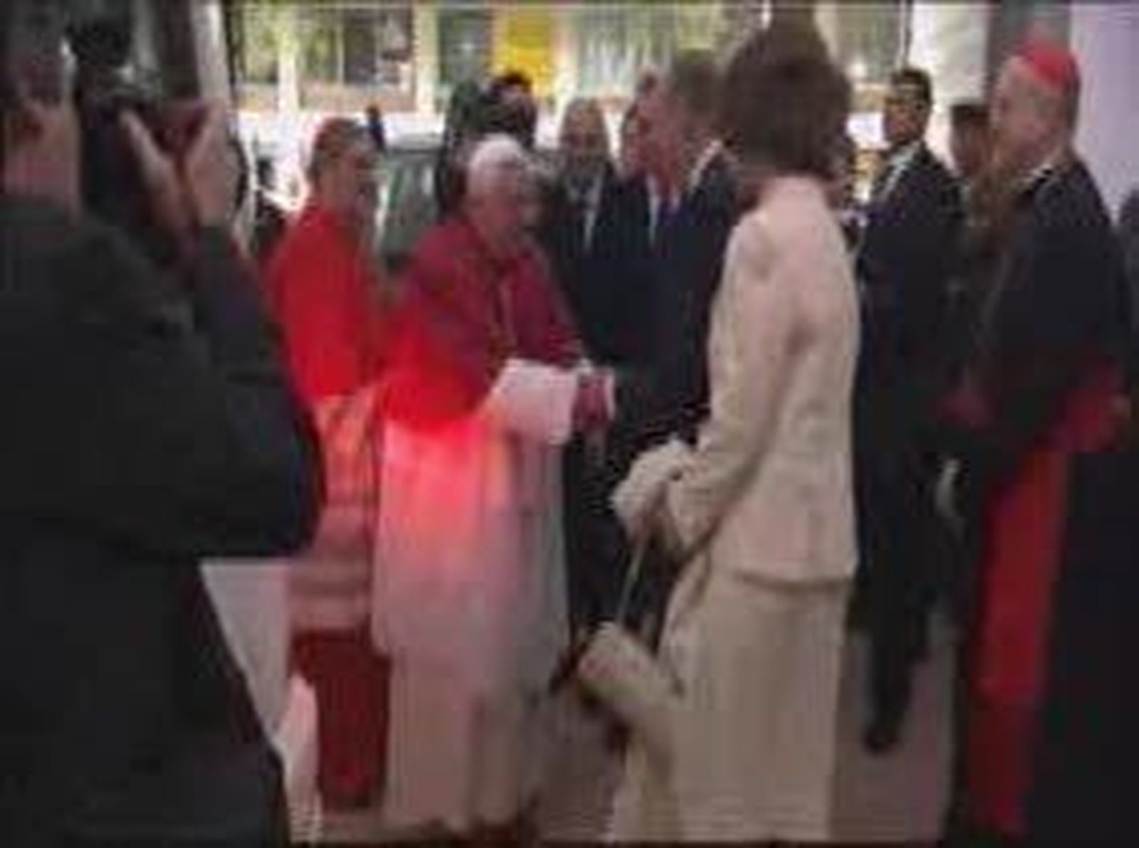 Reyes-Papa_2010117V0.wmv