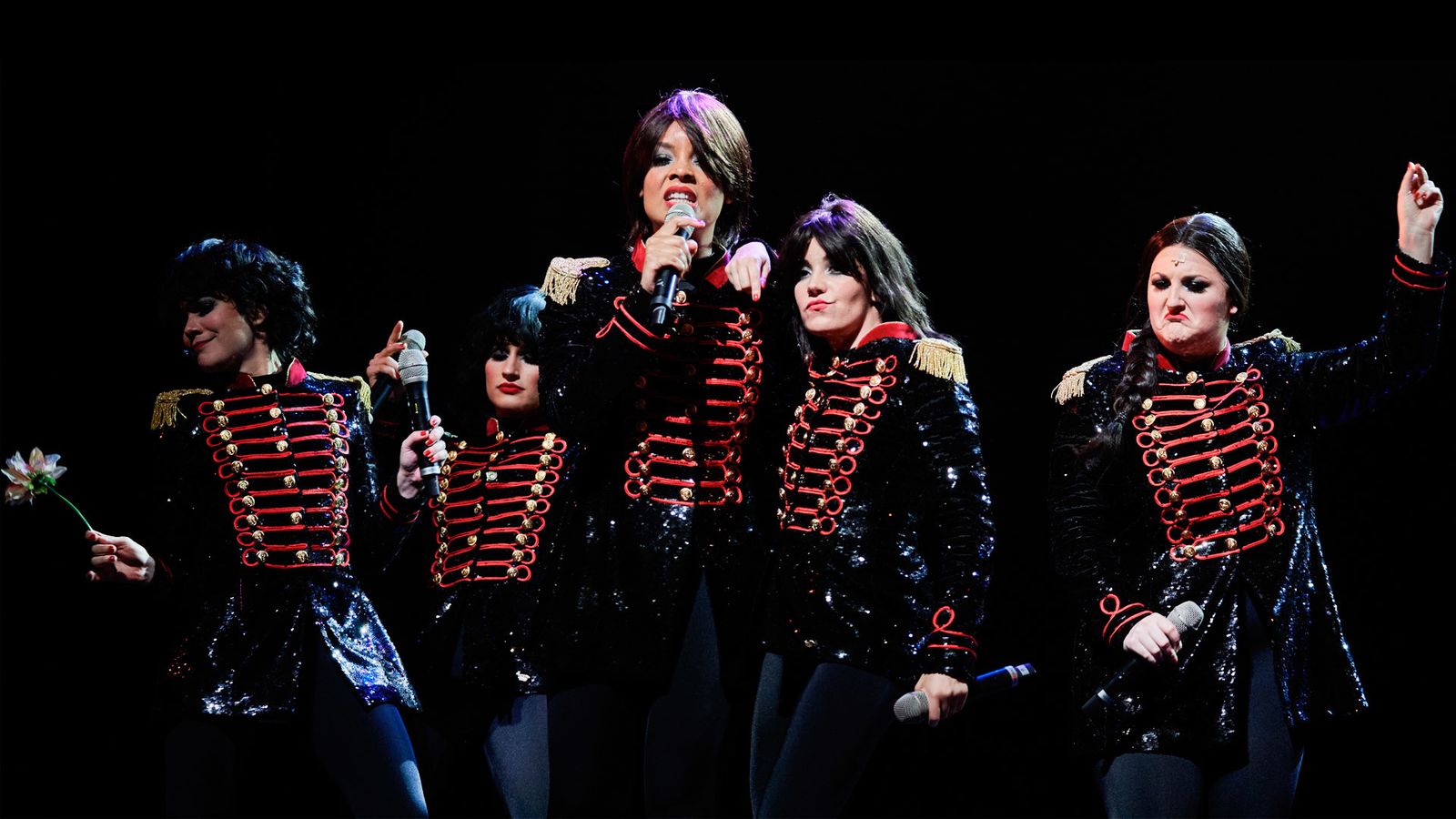 'Capullas?' el musical en el Teatro Pavón