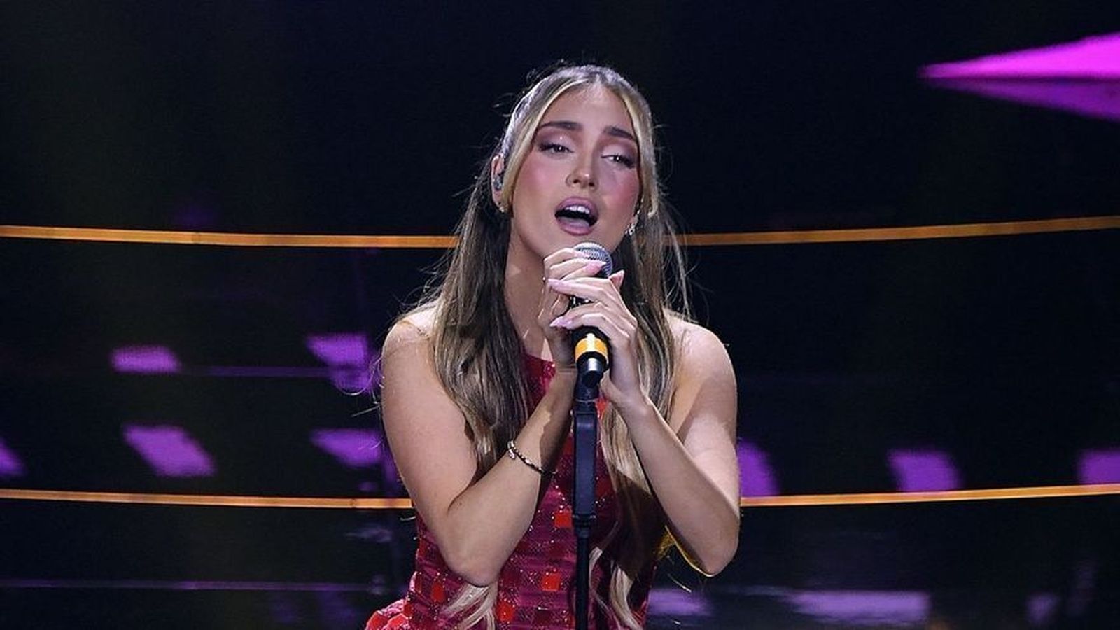 Ana Mena